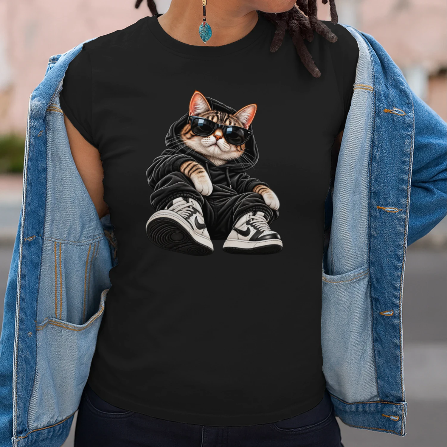 Grumpy Cat Club – Funny Vintage Streetwear Graphic