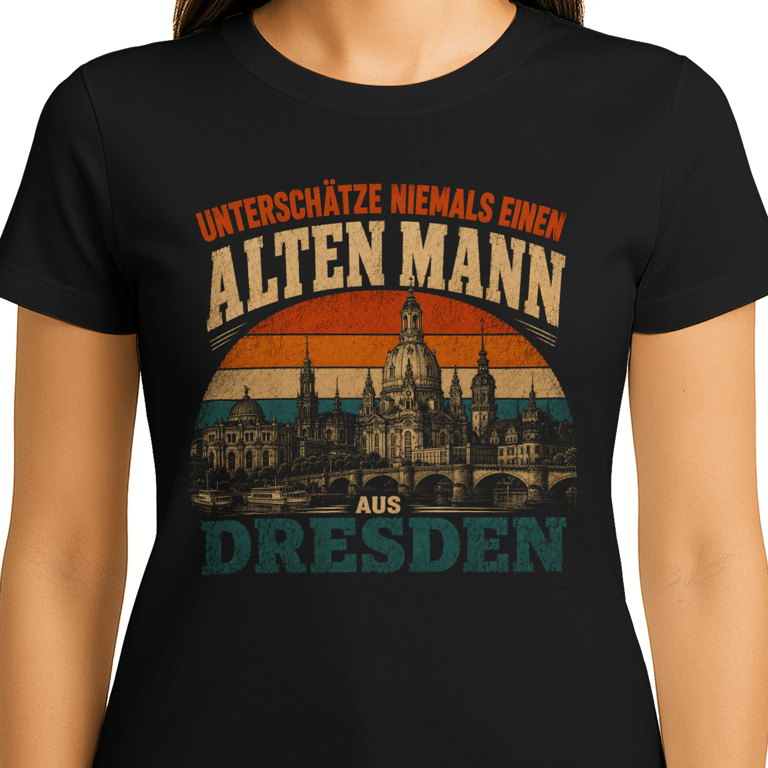 UNTERSCHÄTZE NIEMALS EINEN  ALTEN MANN  AUS  DRESDEN