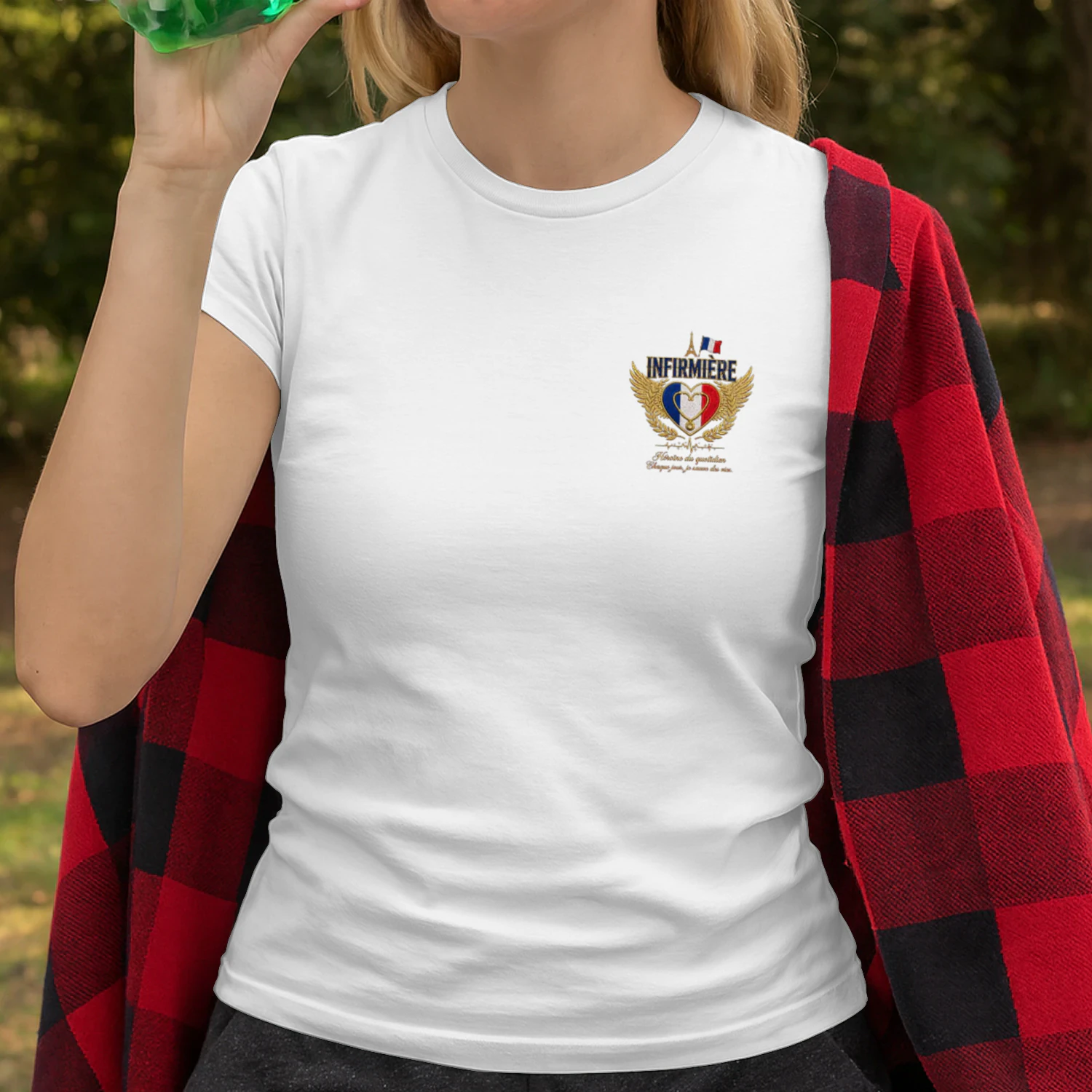 T-shirt Infirmière Française Héroïne du Quotidien - Cadeau Infirmière Personnalisé Drapeau France