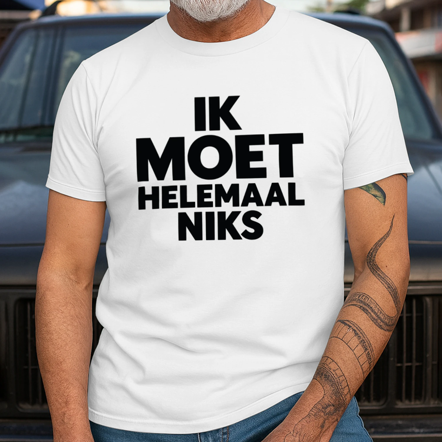IK MOET HELEMAAL NIKS