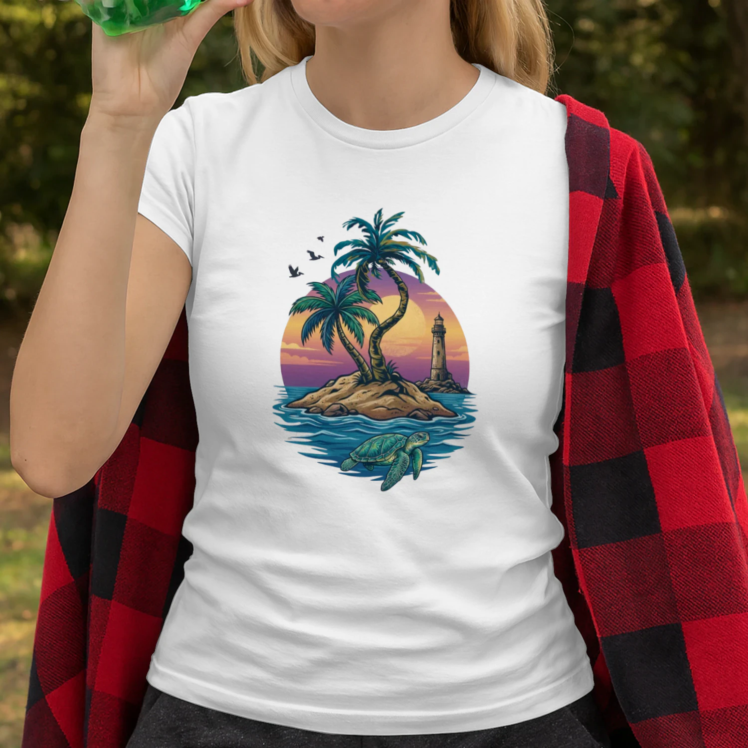 Sea Turtle & Tropical Island Retro T-Shirt 🐢 