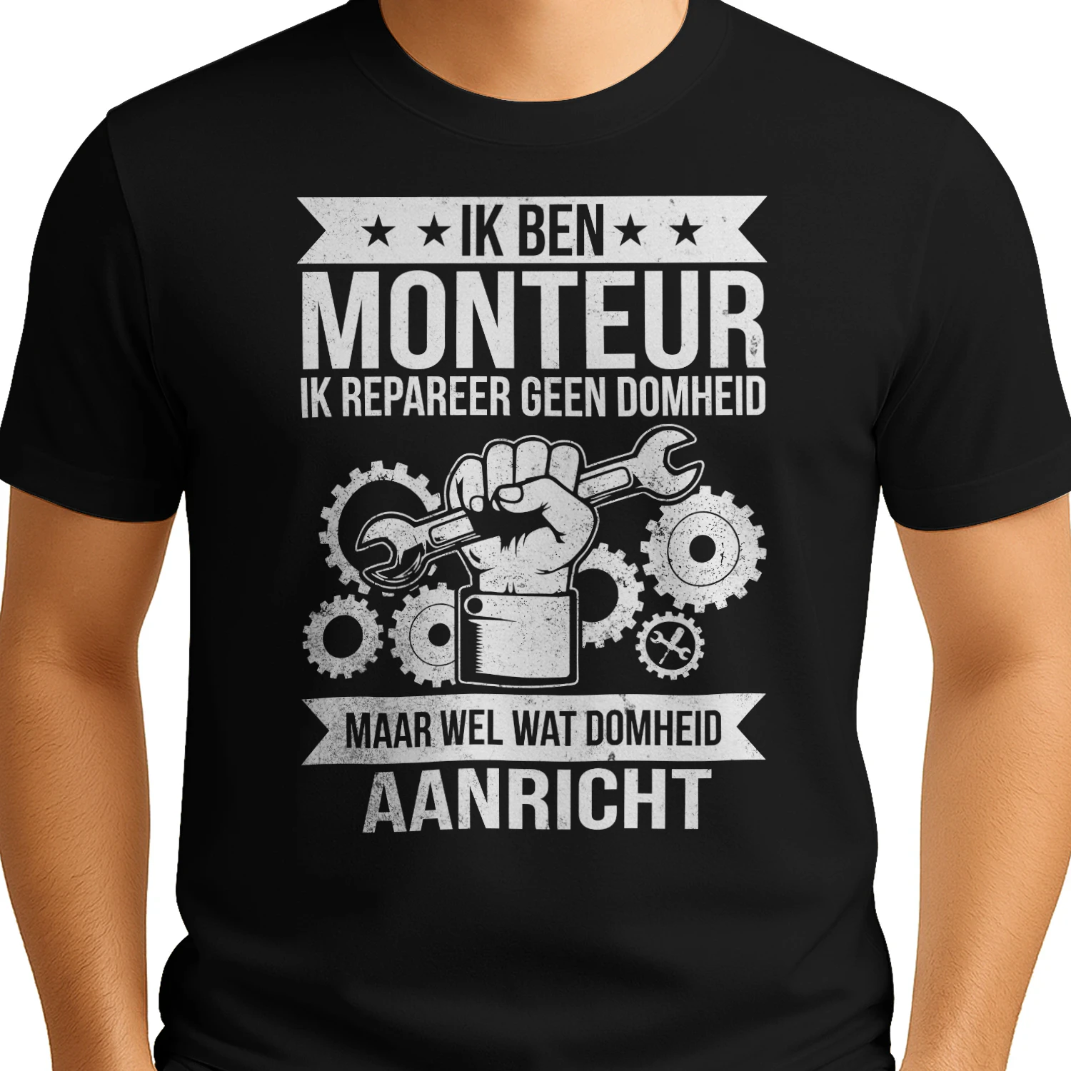 Monteur Repareer Geen Domheid