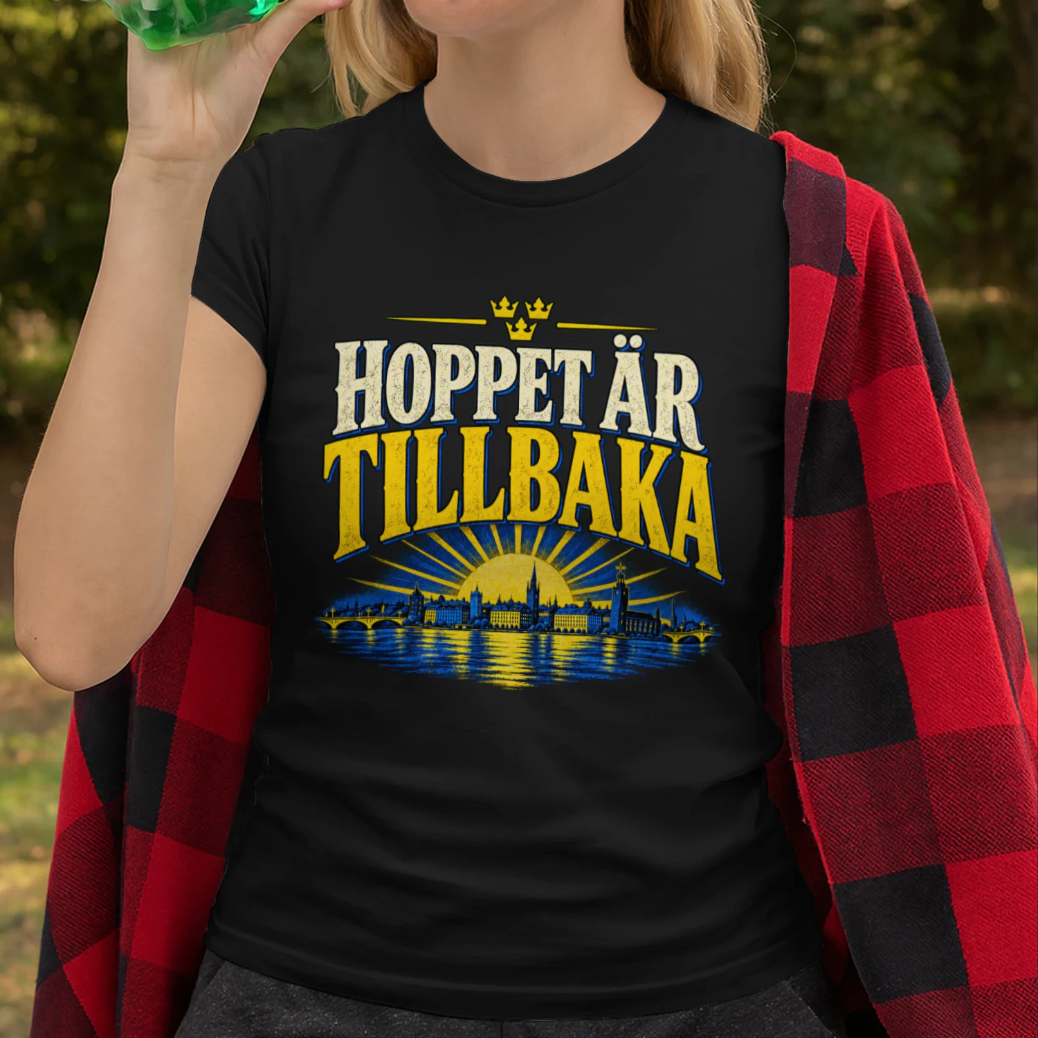 Hoppet Är Tillbaka – Sverige Retro T-shirt
