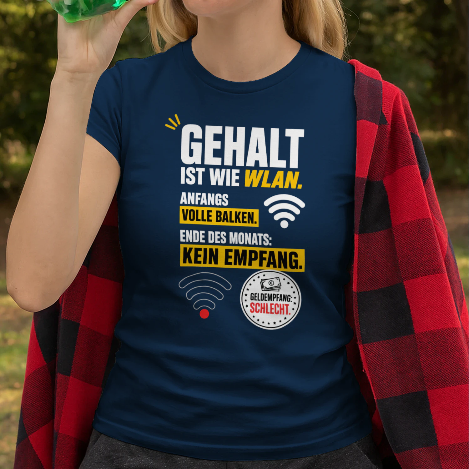 Gehalt Ist Wie WLAN – Lustiges Büro & Gehalt Unisex T-shirt