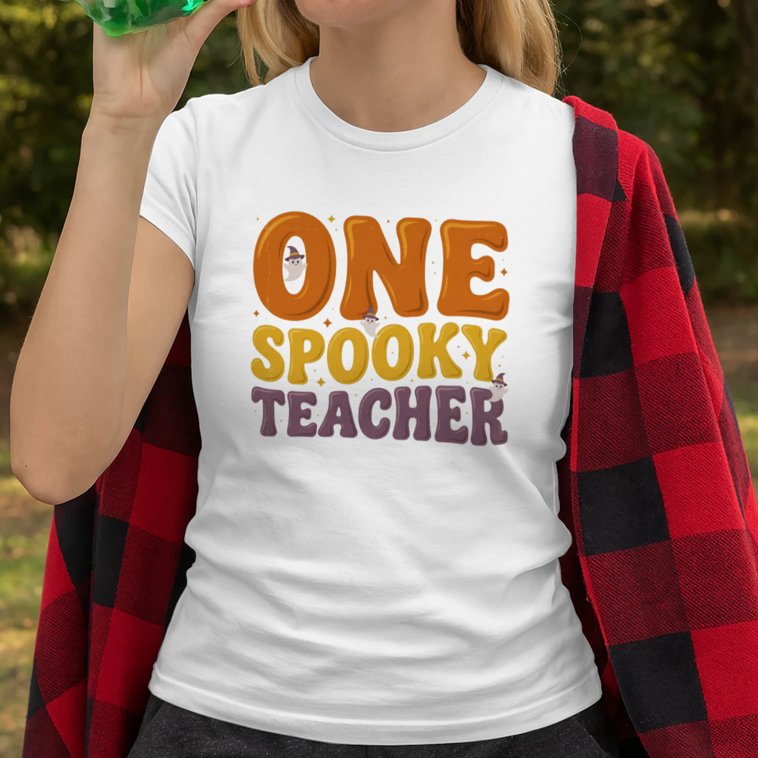 Groovy One Spooky Teacher Shirt, Retro Halloween Teacher Tee, Cute Ghost Educator Apparel, Spooky Season October Classroom Outfit, Vintage Fall Shirt for Women