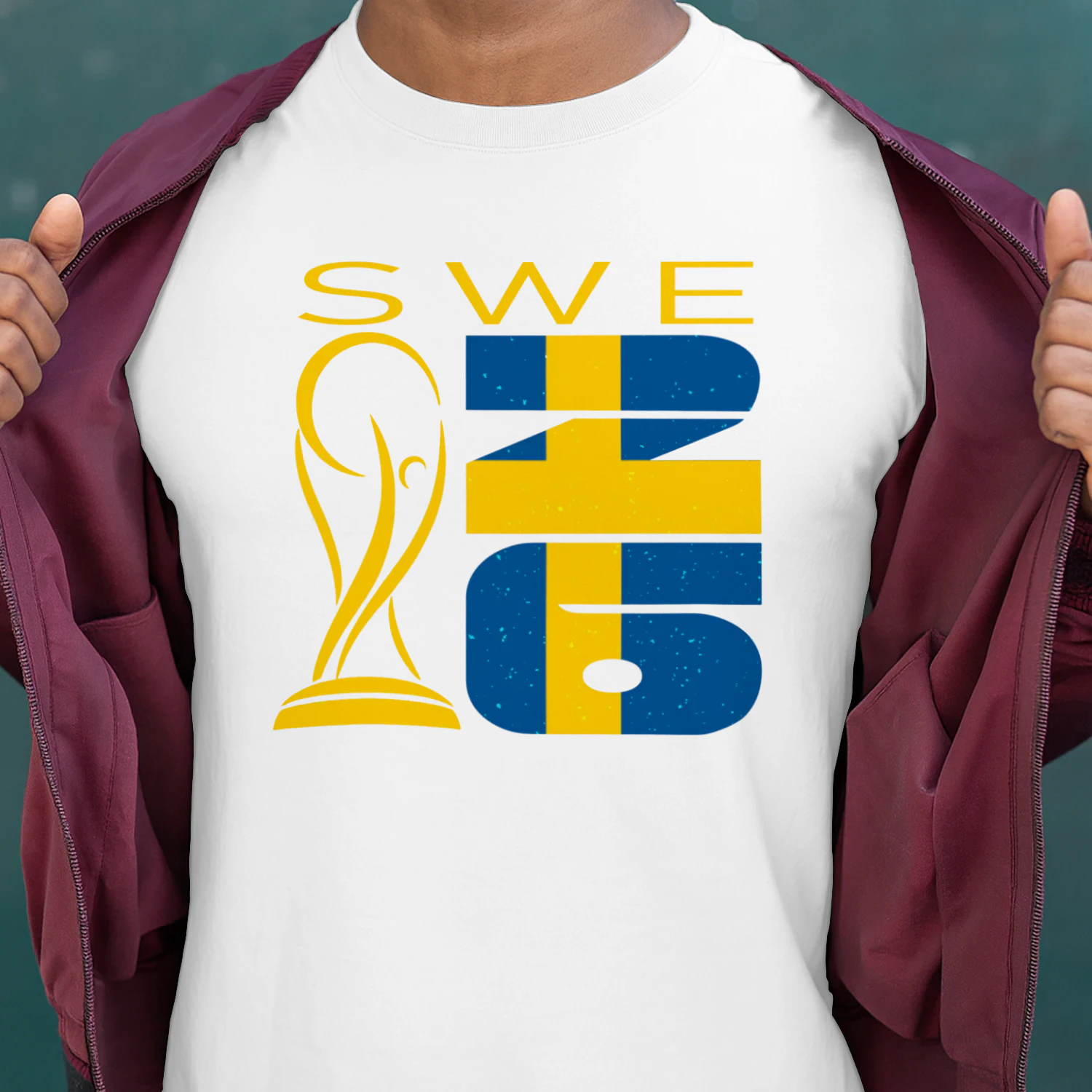 Sweden 26 Football Fan T-Shirt