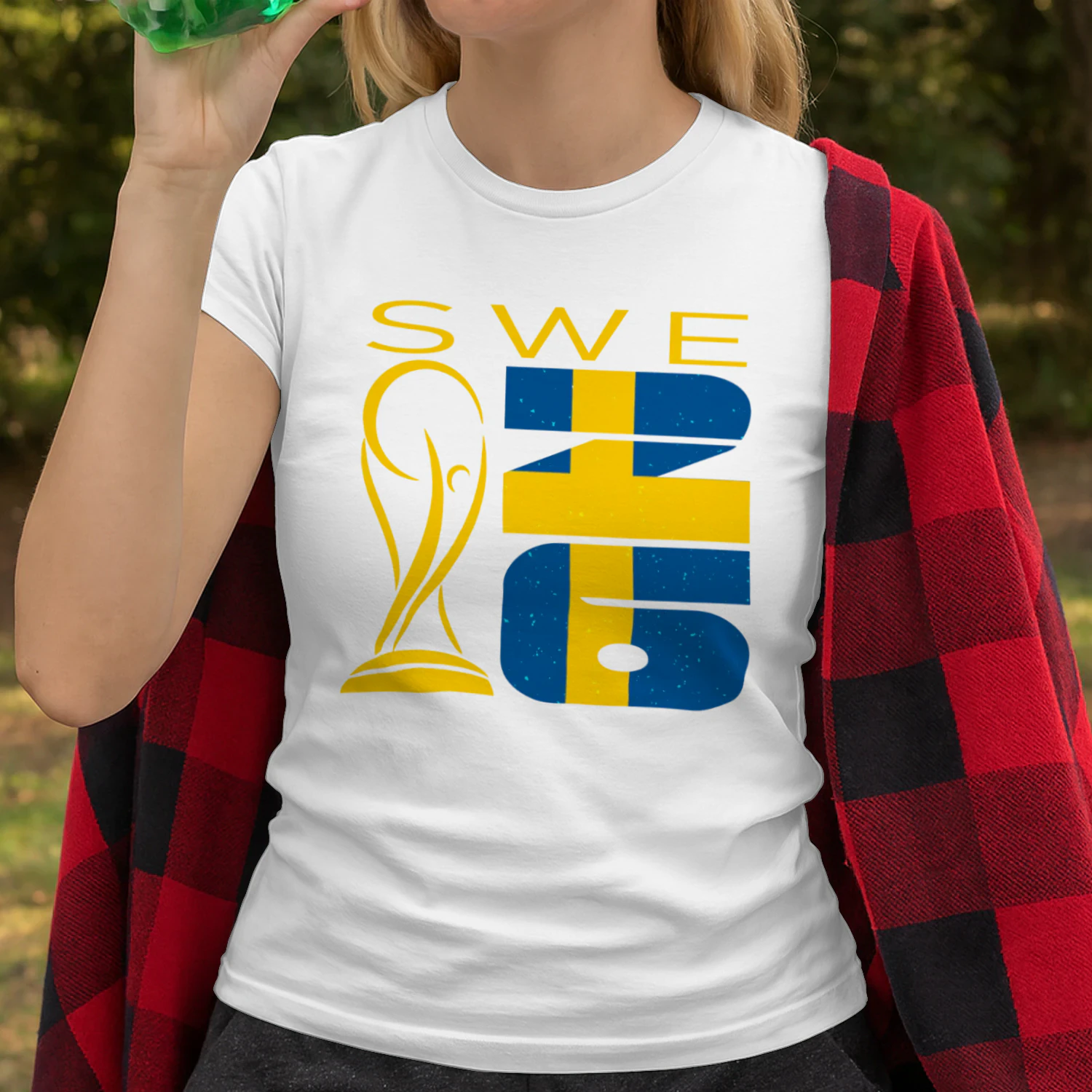 Sweden 26 Football Fan T-Shirt
