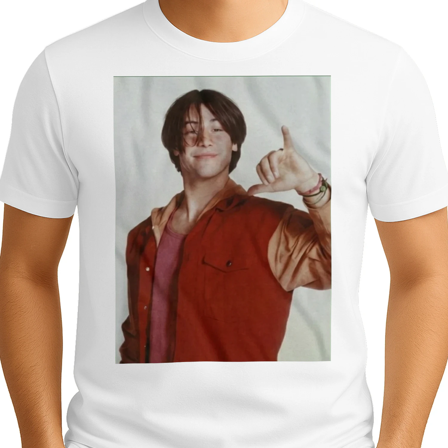 90s Vintage Inspired Portrait T-Shirt – Retro Aesthetic Graphic Tee for Men & Women