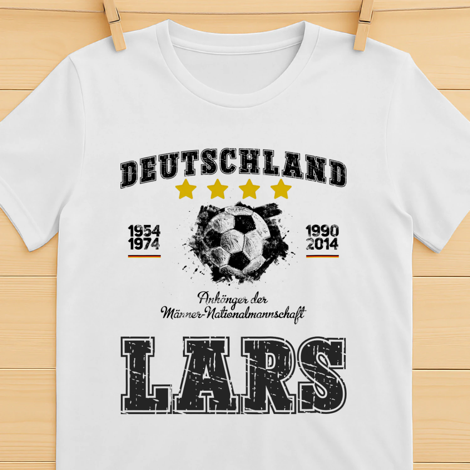 lars-identitycg160426m51-285