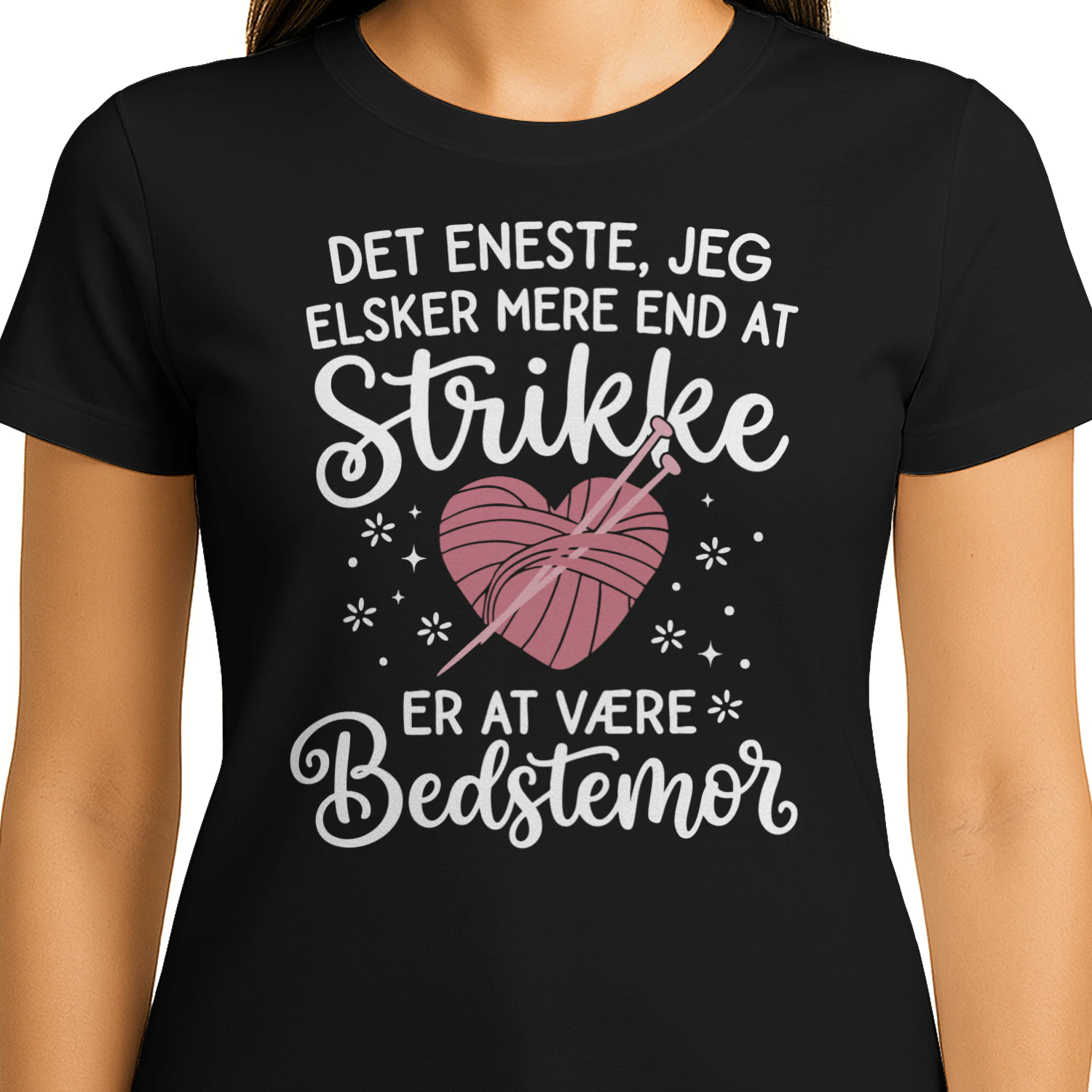 Det eneste, jeg elsker mere end at strikke er at være bedstemor.