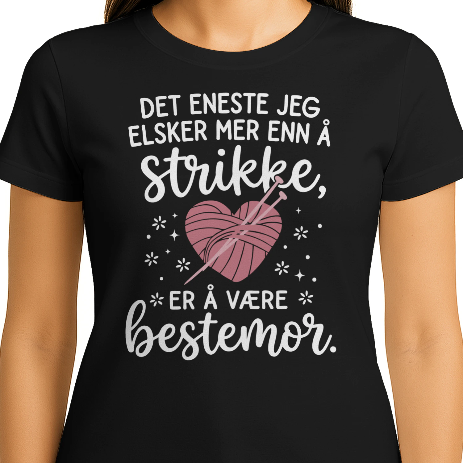 Det eneste jeg elsker mer enn å strikke, er å være bestemor.