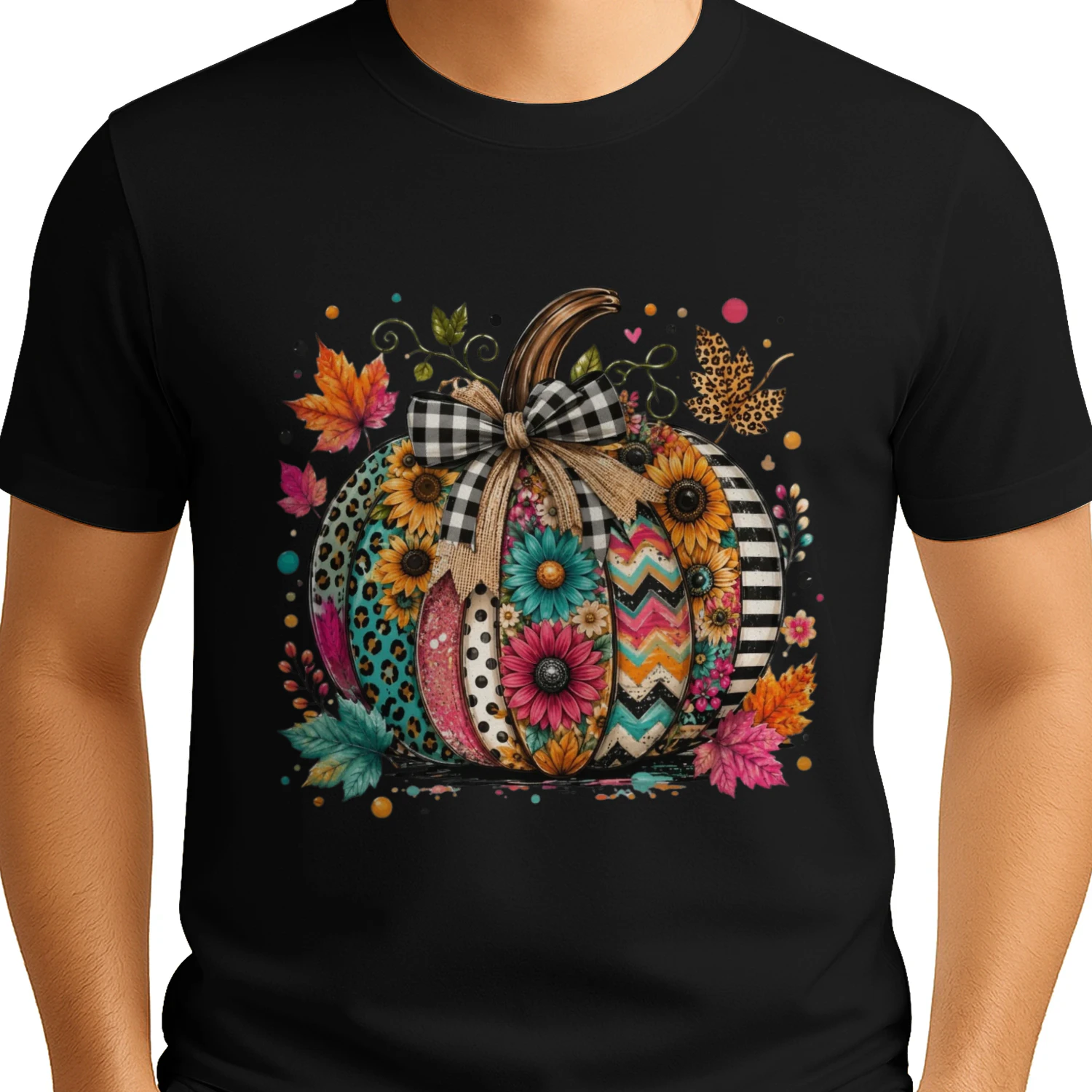 T-Shirt Graphique Citrouille Boho d'Automne - Motifs Léopard, Tournesols & Nœud Écossais