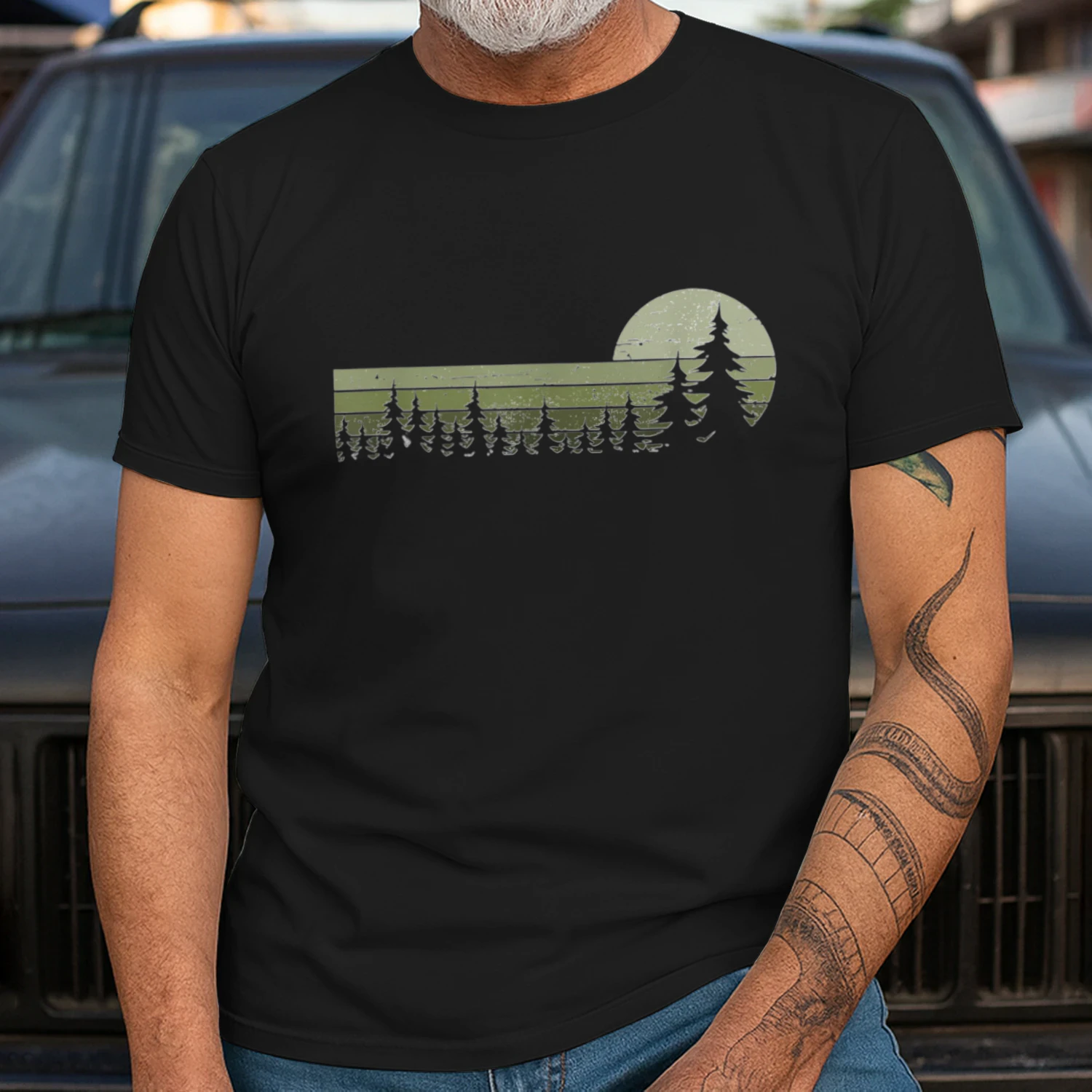 Vintage Forest Wildlife T-Shirt – Nature Lover Hiking & Outdoor Graphic Tee