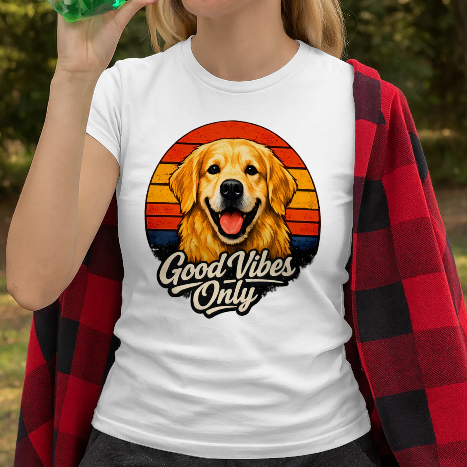 Good Vibes Only Golden Retriever Shirt – Retro Sunset Dog Lover Tee, Positive Vibes Pet Design