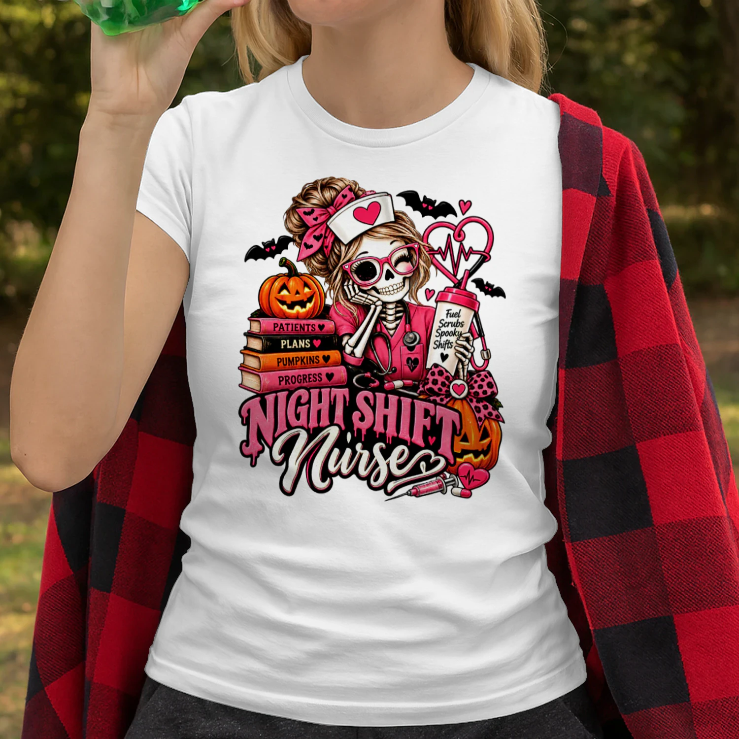 Night Shift nursePink Skeleton Nurse Halloween Spooky Shift T-Shirt