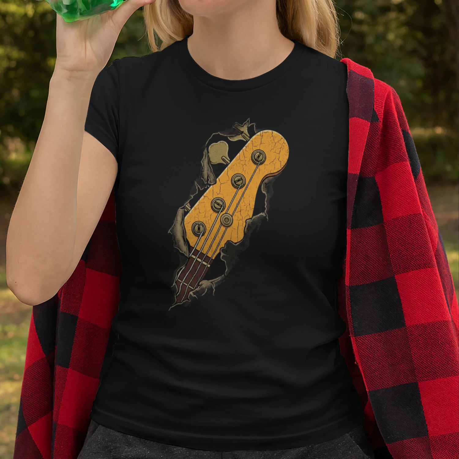 Vintage Cracked Bass Guitar Headstock Tee