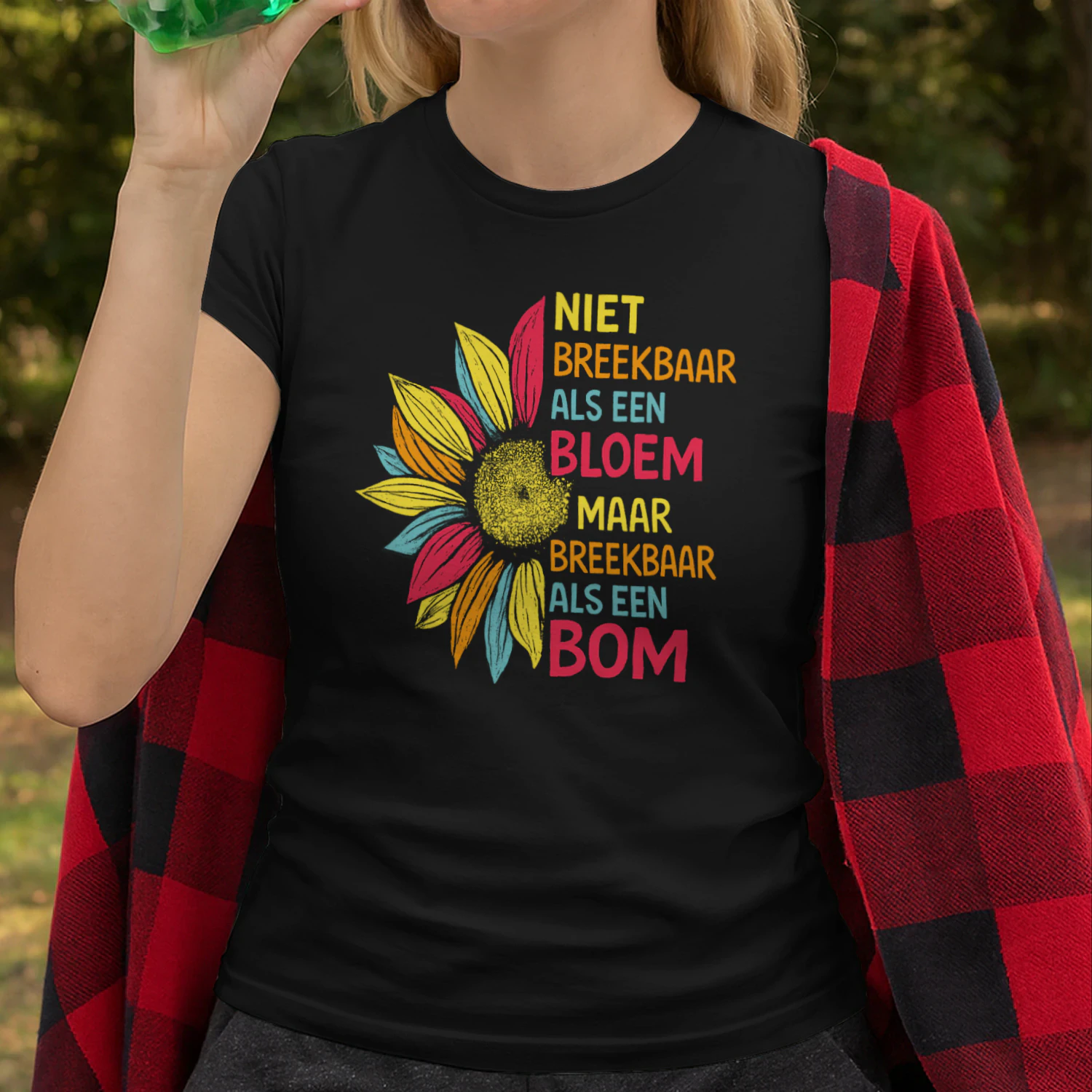 Niet Breekbaar Als Een Bloem, Maar Breekbaar Als Een Bom