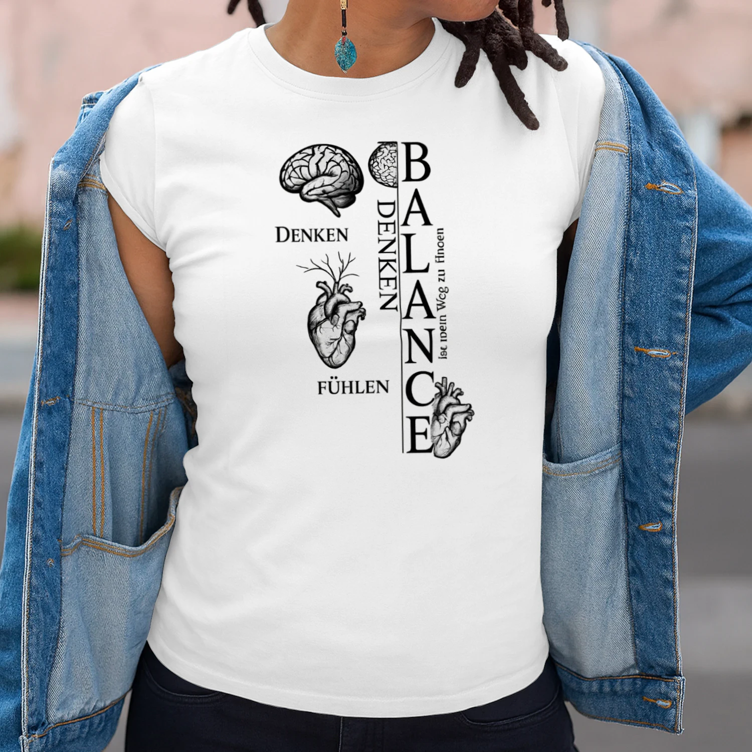 Balance Gehirn & Herz T-Shirt | Minimalistisches Anatomie-Design | Unisex Statement Shirt