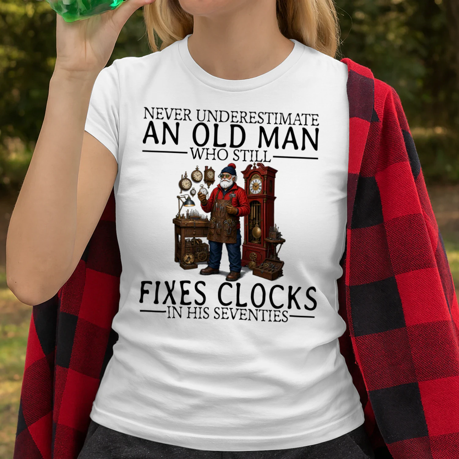 clockmaker-white-nv7