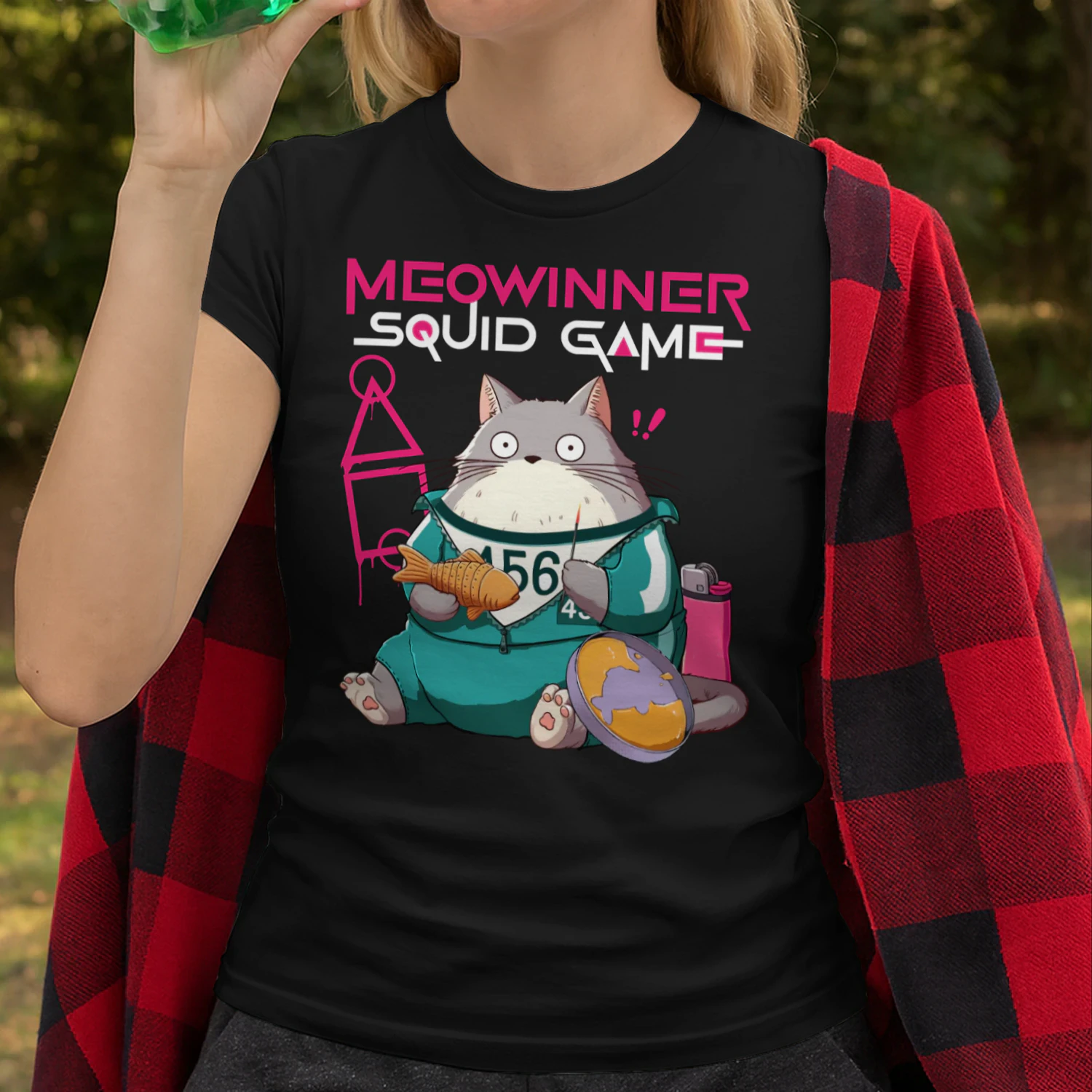 Squid Game Kawaii Cat Dalgona Candy T-Shirt, Would you trust this adorable cat with your Dalgona cookie? 👀🐱🍬