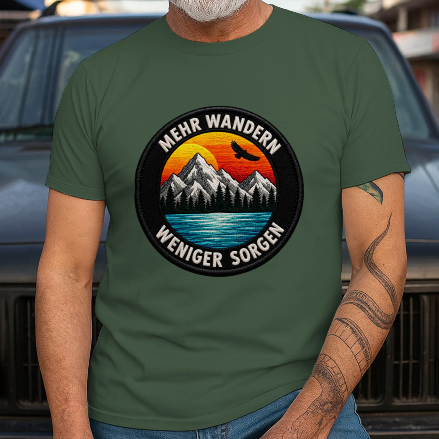 Mehr Wandern Weniger Sorgen T-Shirt – Berge, Adler, Outdoor