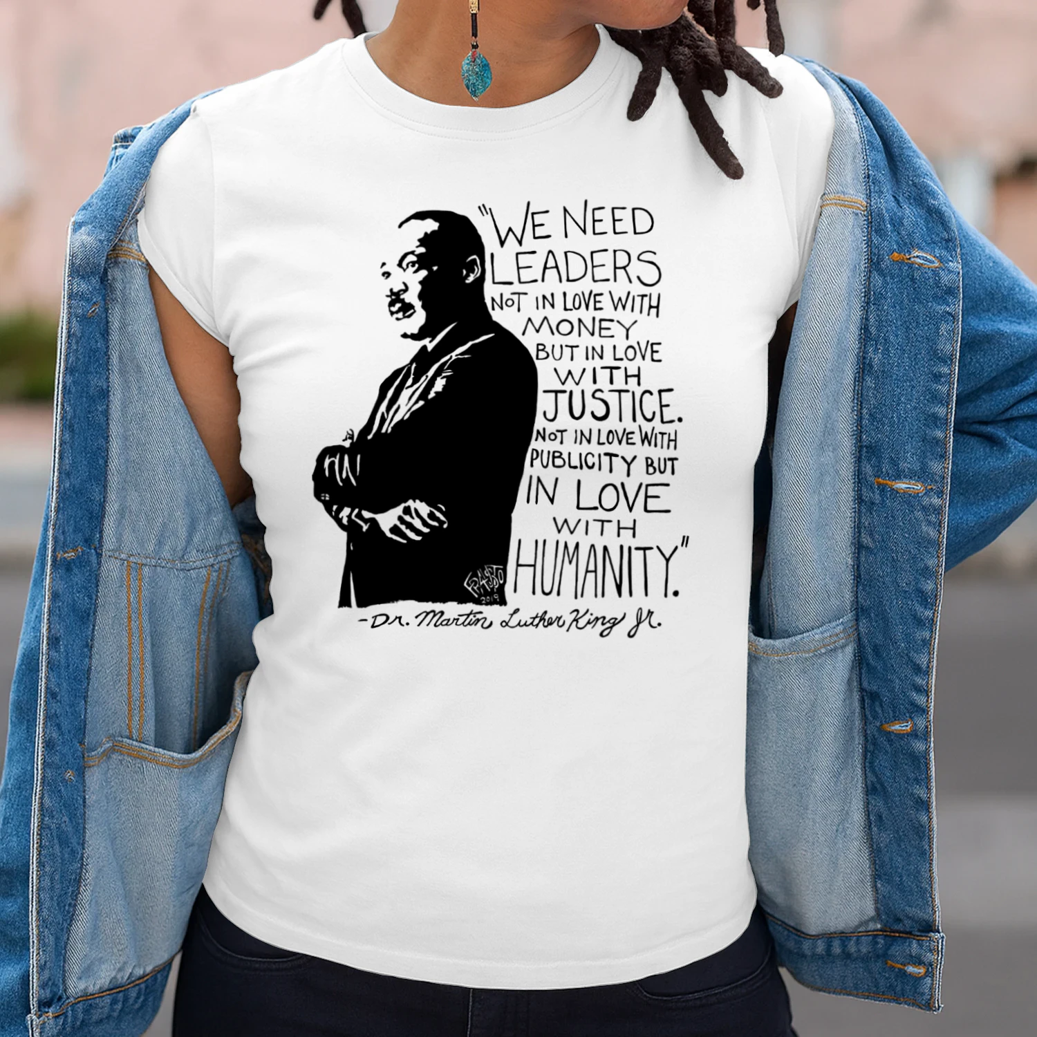 We Need Leaders Not In Love With Money  Unisex T-shirt