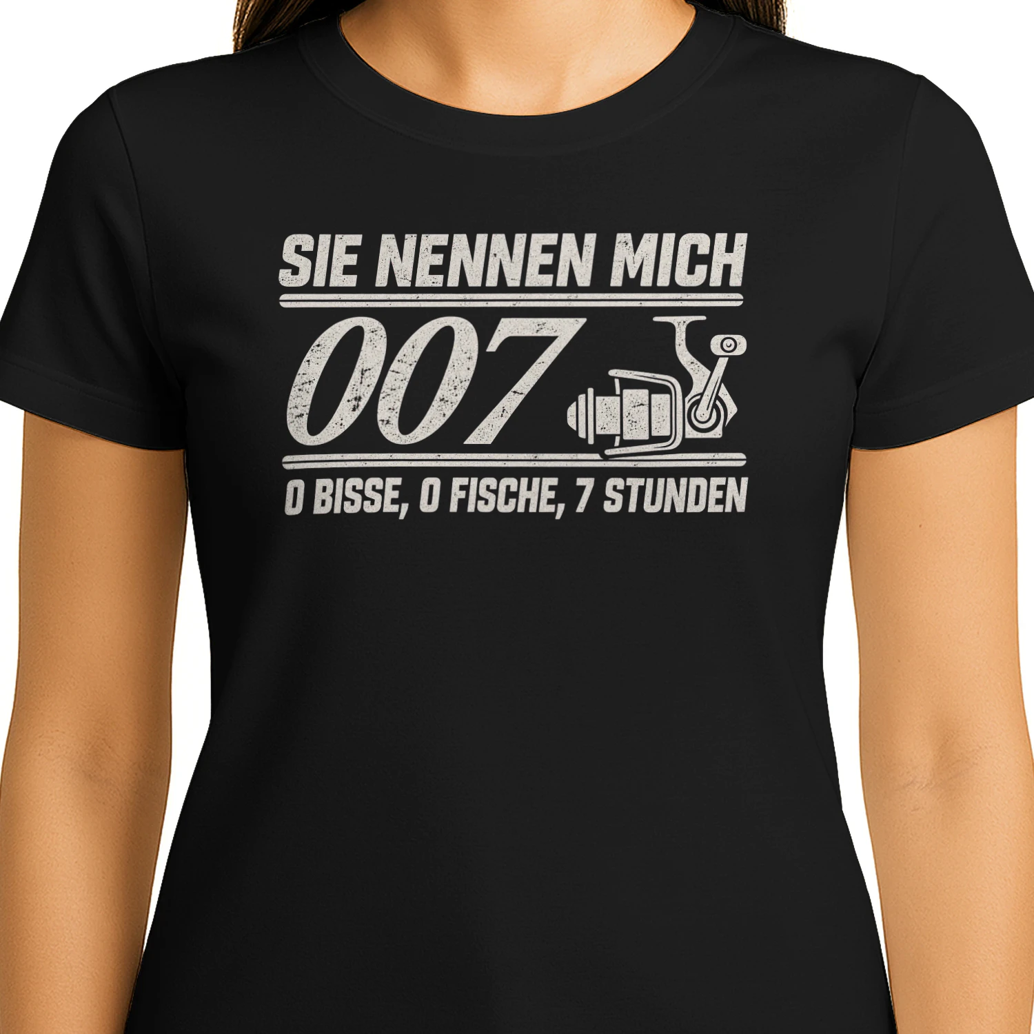 SIE NENNEN MICH 007 0 BISSE, 0 FISCHE, 7 STUNDEN
