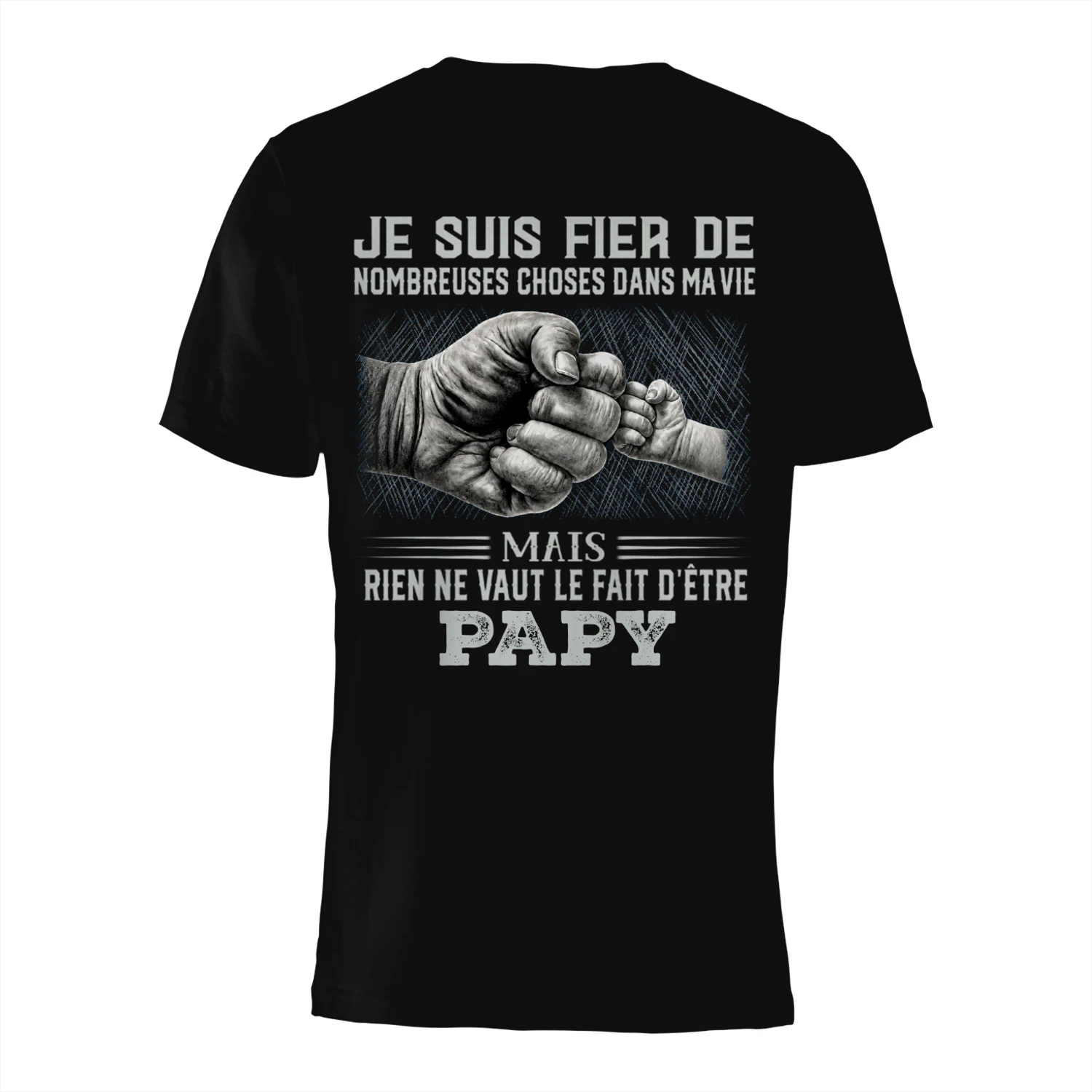 JE SUIS FIER DE BEAUCOUP DE CHOSES DANS MA VIE, MAIS RIEN NE ME REND PLUS FIER QUE D'ÊTRE PAPY