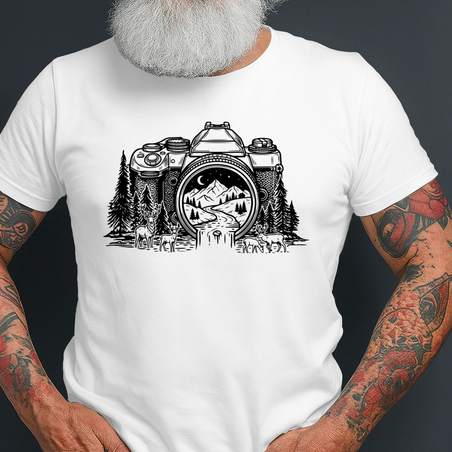 Camera Natuur Landschap T-shirt - Minimalistisch Berg & Bos Design - Cadeau voor Fotograaf