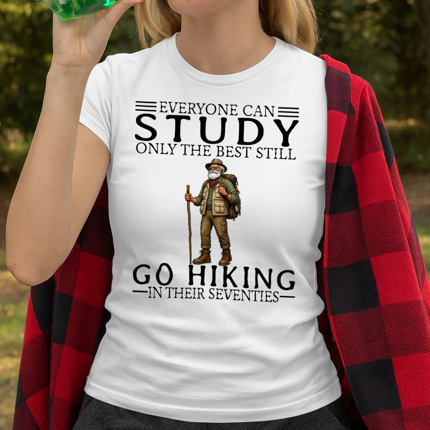hiking-everyone-nv7