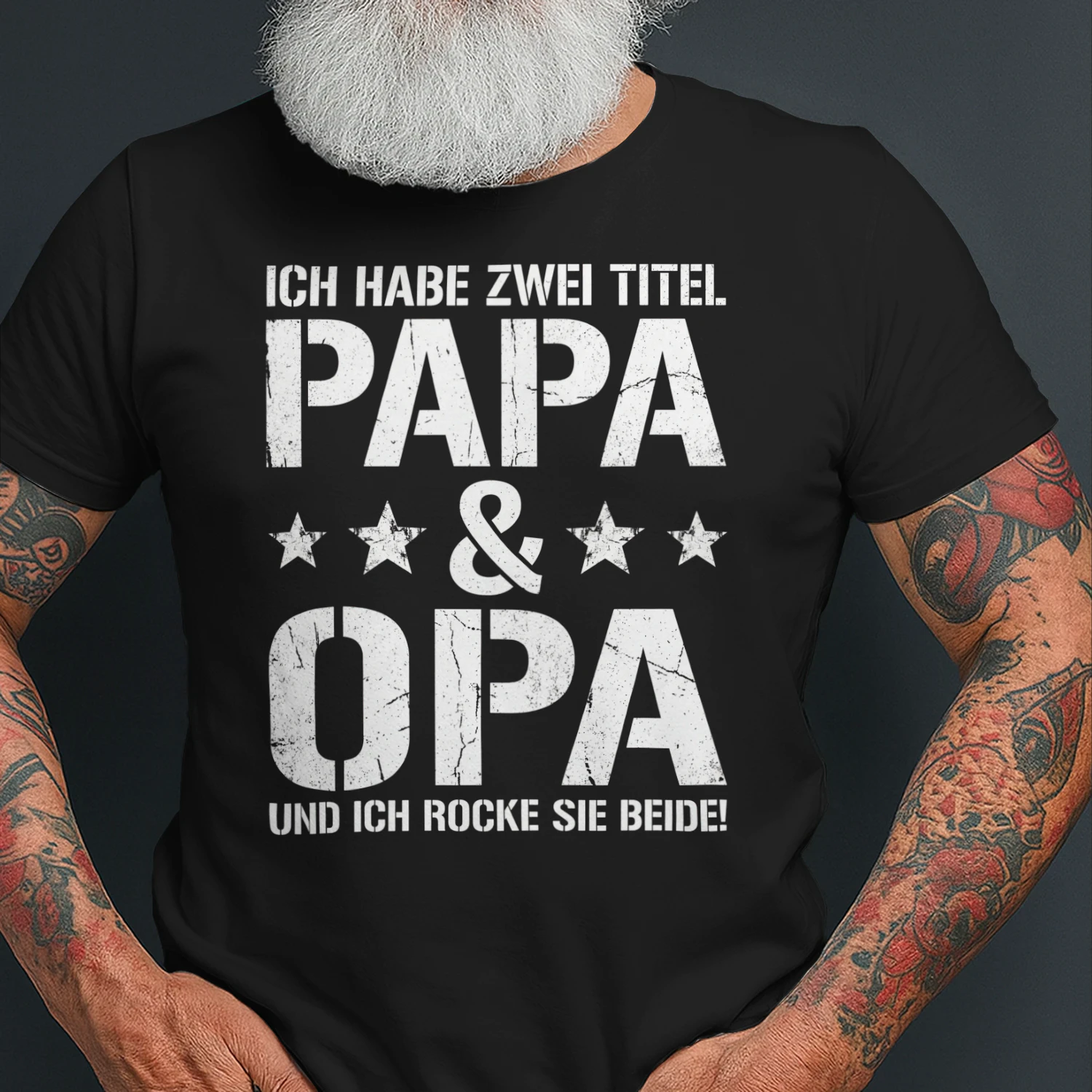 Ich Habe Zwei Titel Papa und Opa und Ich Rocke Sie Beide T-Shirt — Lustiges Geschenk für Väter und Großväter — Vatertag Shirt