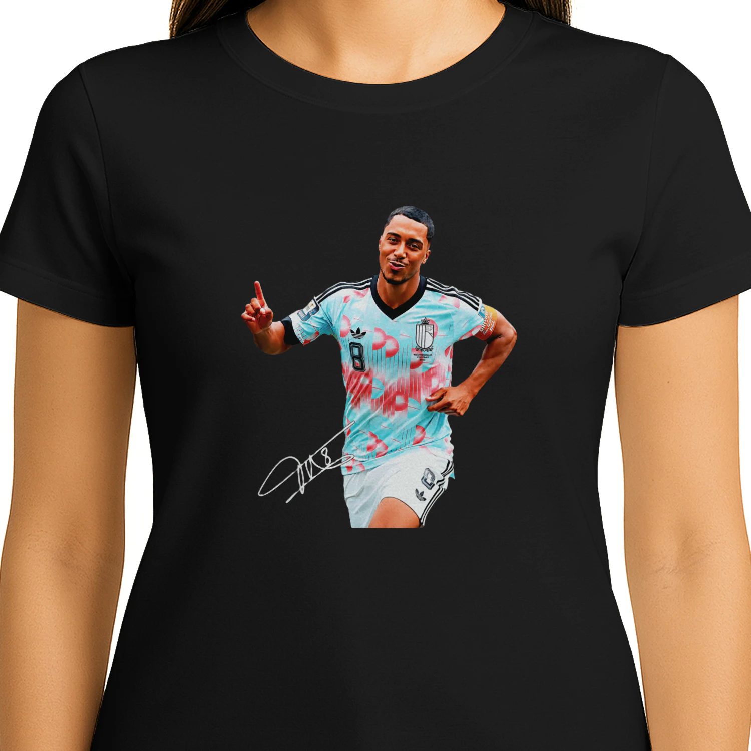Youri Tielemans Belgium national football running signature shirt