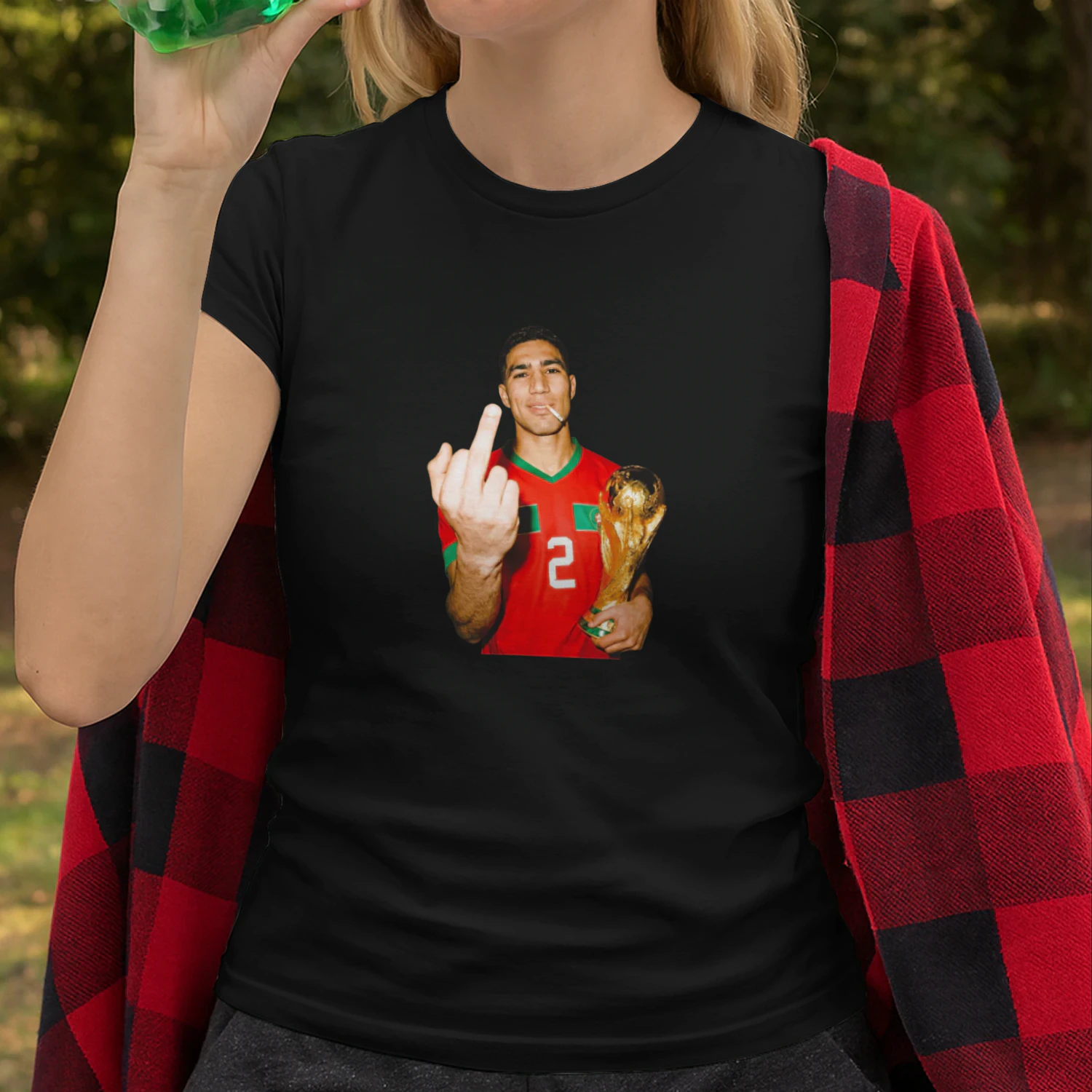 Achraf Hakimi Morocco World Cup middle finger and trophy shirt