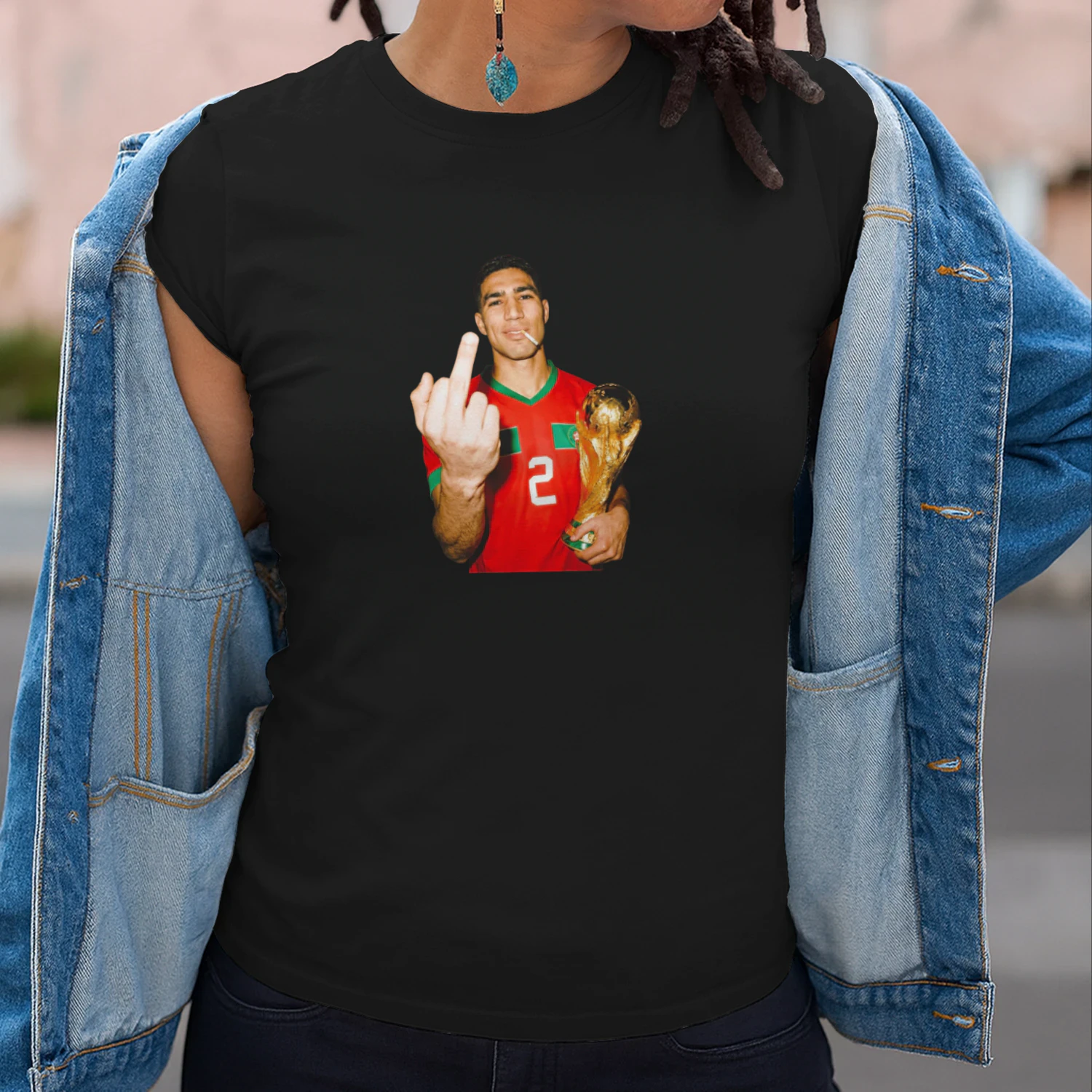 Achraf Hakimi Morocco World Cup middle finger and trophy shirt