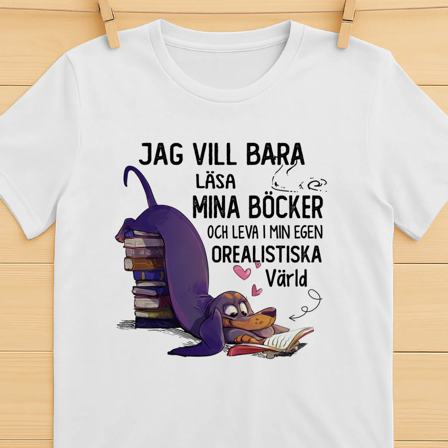 Jag vill bara läsa mina böcker och leva i min egen orealistiska värld