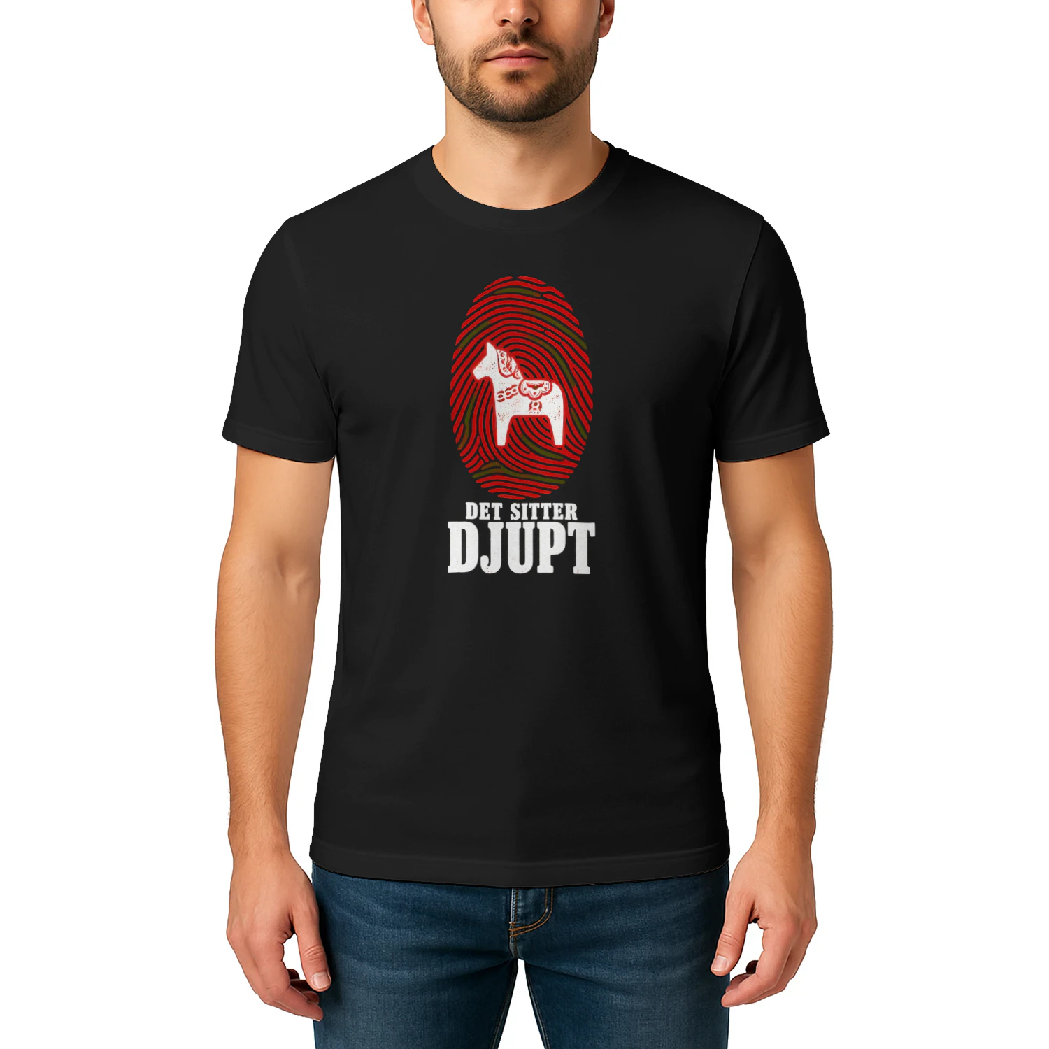 Unisex T-shirt | Det Sitter Djupt – Bär Din Dalarna Stolthet | Tryckt i Europa