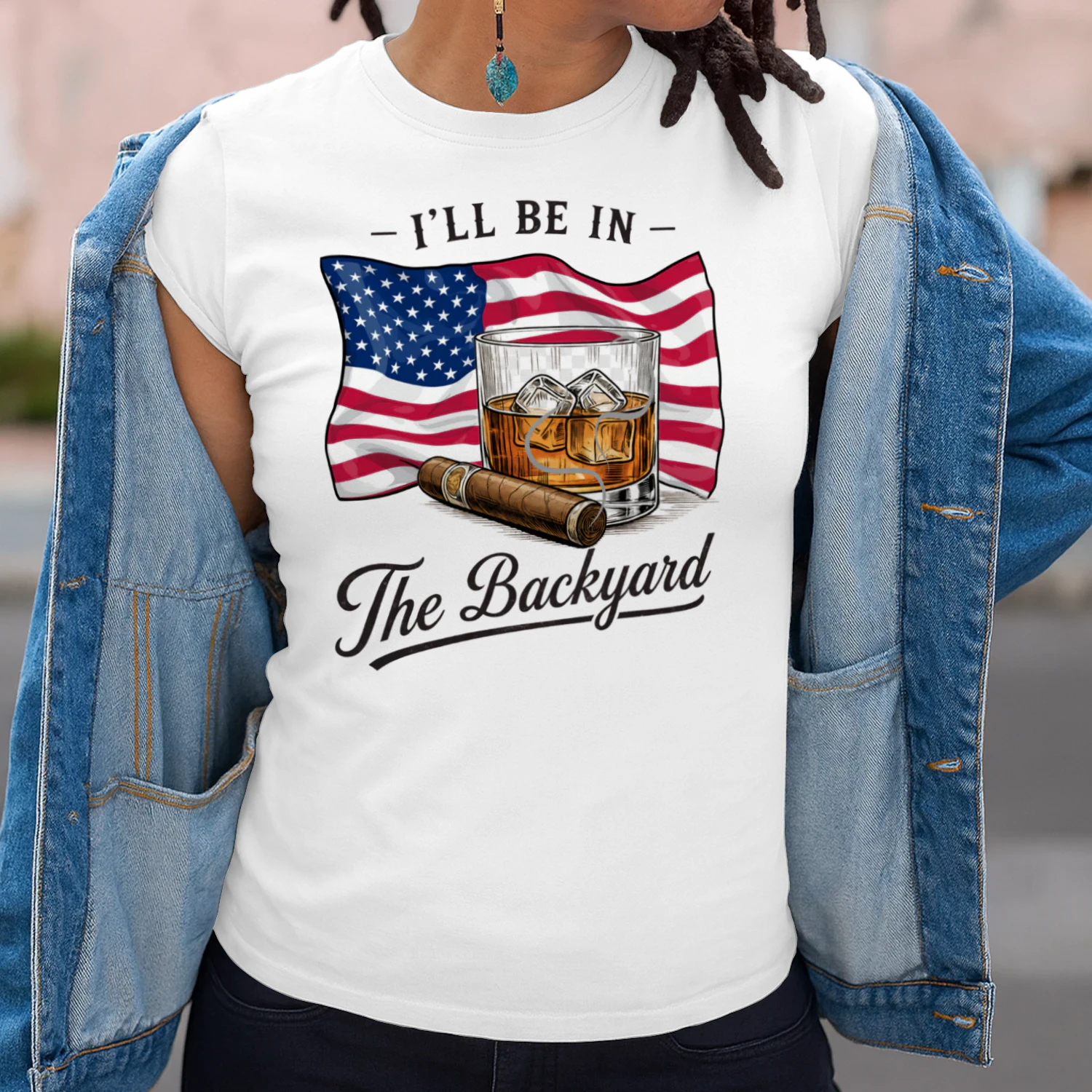 i`ll be in the Backyard T-SHIRT