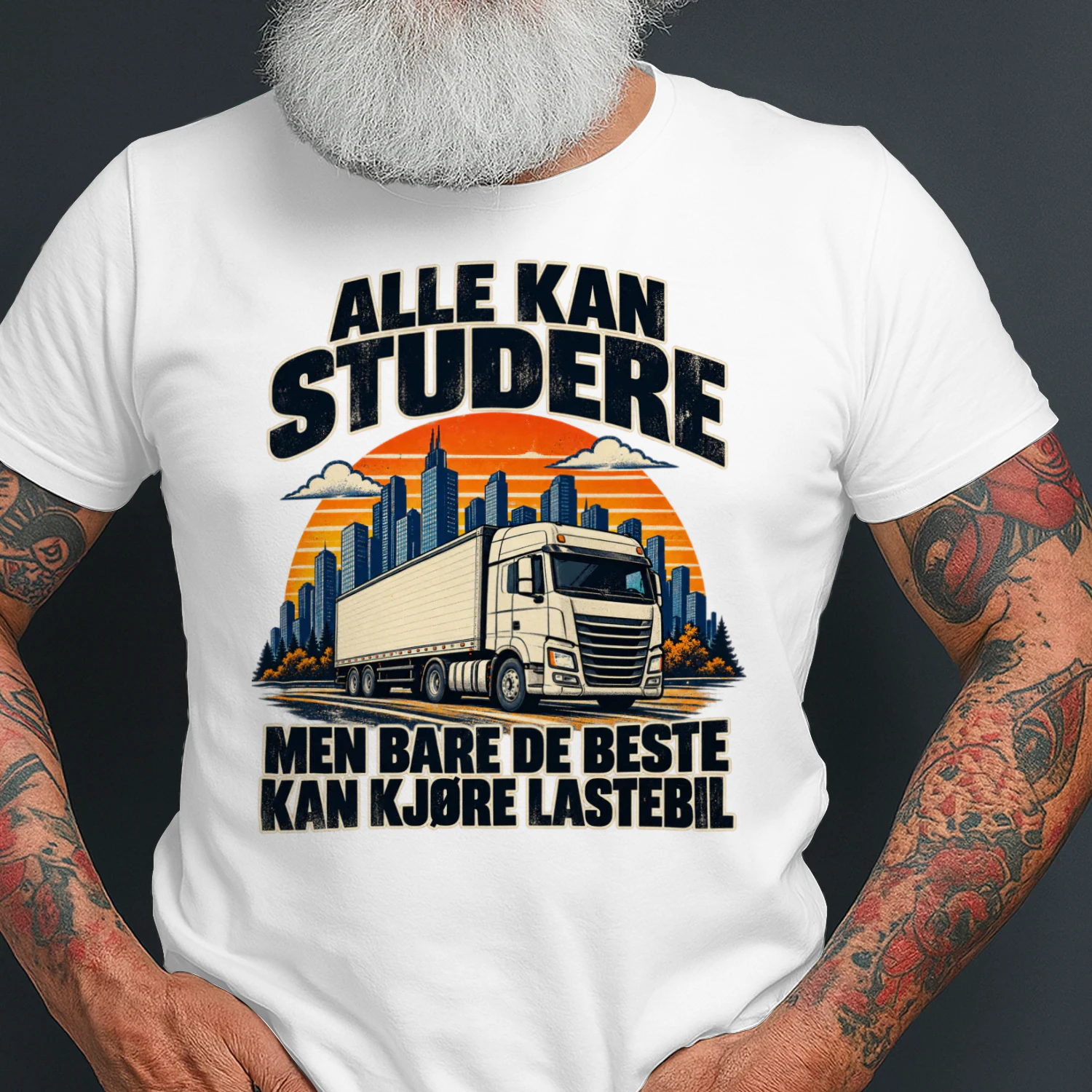 ALLE KAN STUDERE MEN BARE DE BESTE KAN KJØRE LASTEBIL