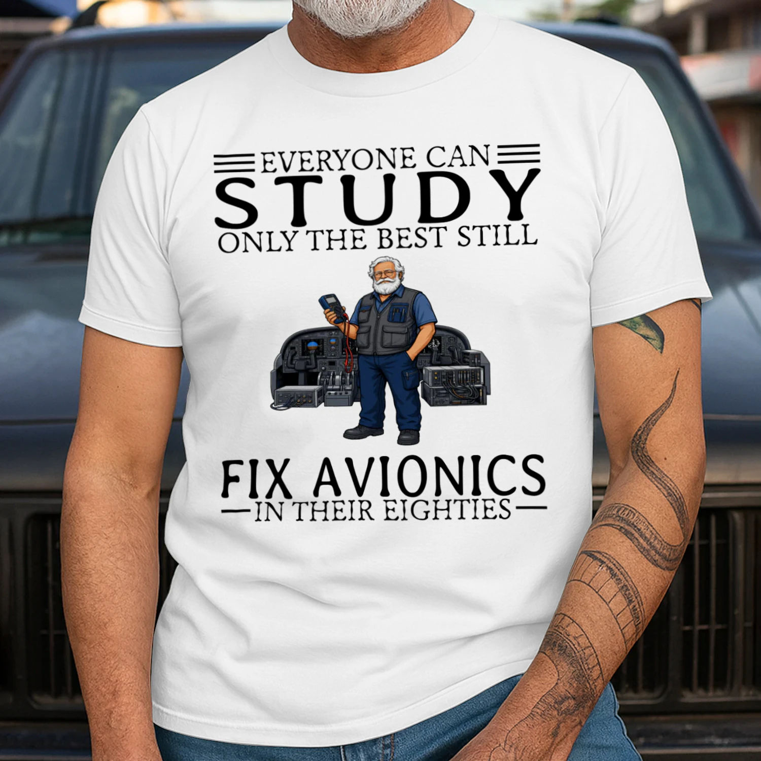 avionics-tech-everyone-80s-en124