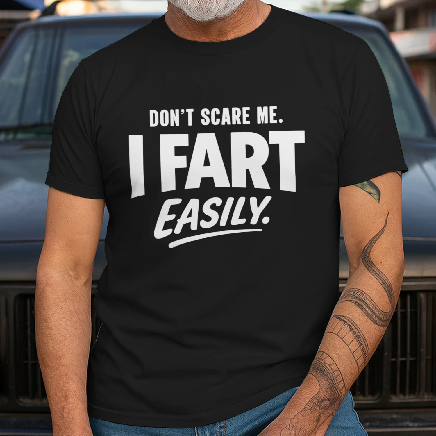 Funny Don't Scare Me I Fart Easily T-Shirt