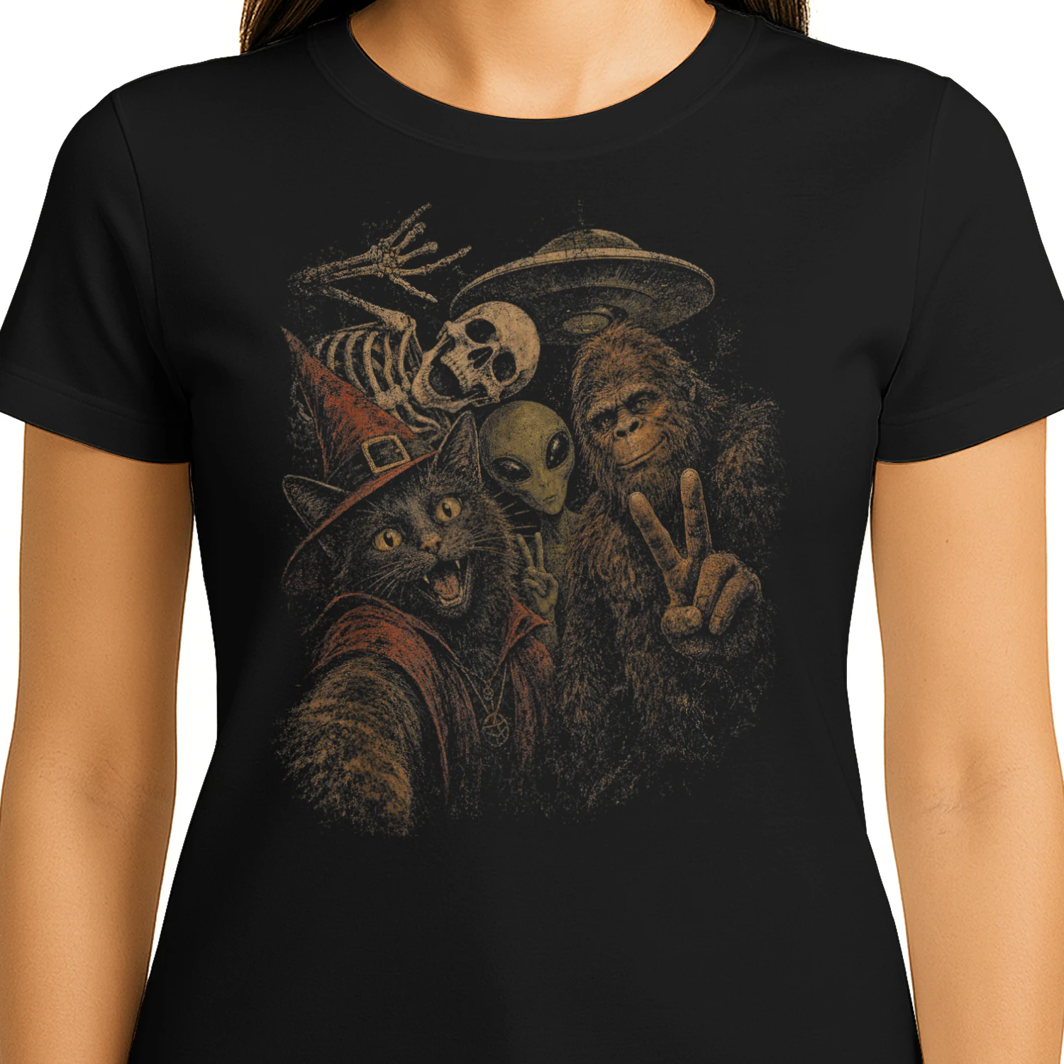 Funny Halloween Black Cat Selfie Shirt Monster
