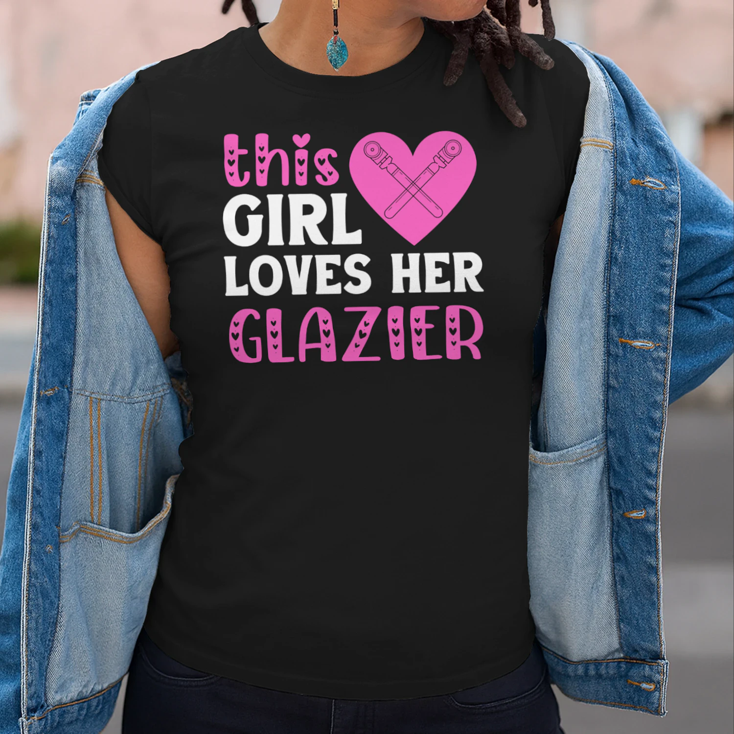 This Girl Loves Her Glazier