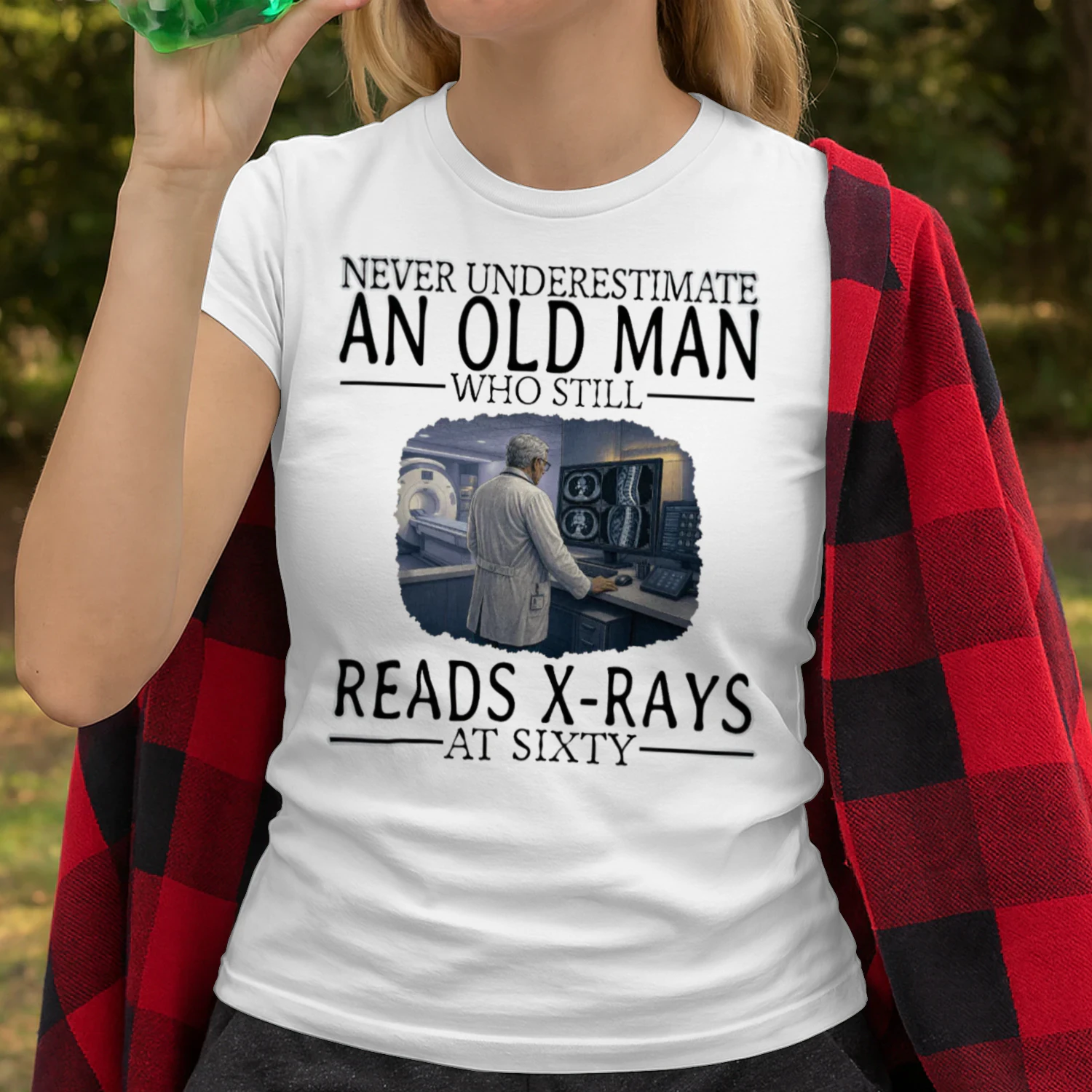 Never Underestimate An Old Man Who Still Reads X-Rays At Sixty RAD0006