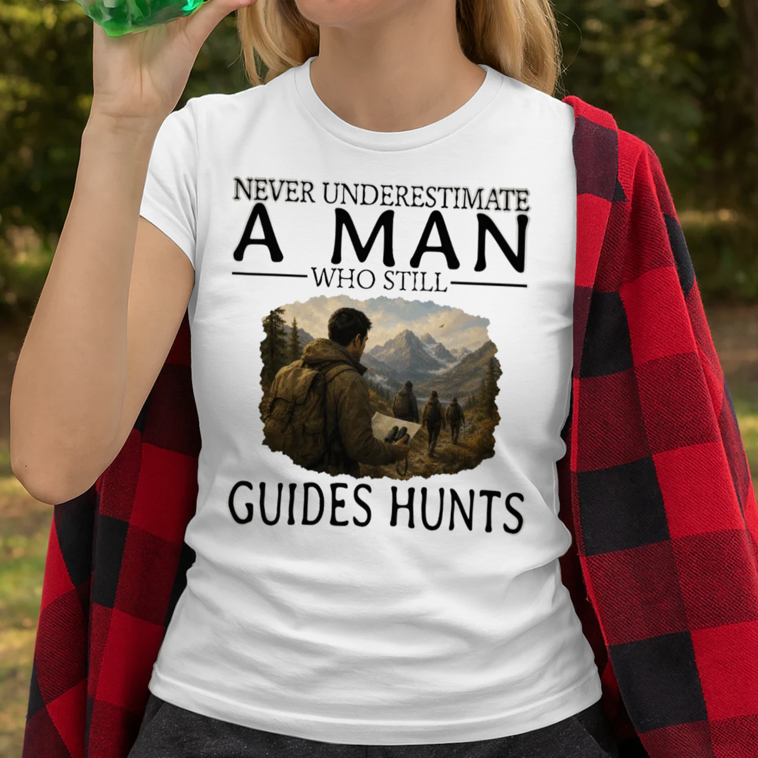 Never Underestimate A Man Who Still Guides Hunts GUI0004
