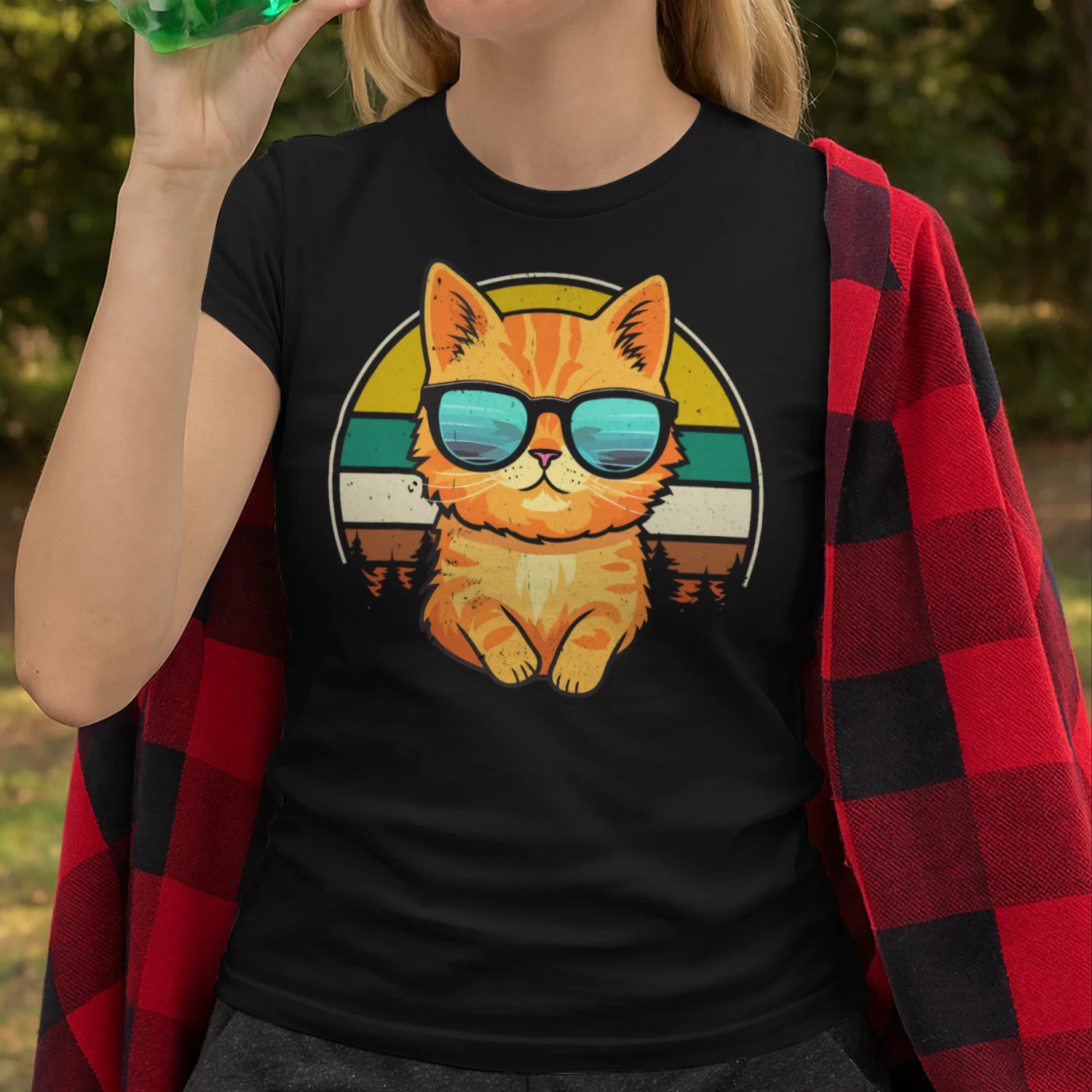 Vintage Style Orange Tabby Cat Friendly Wearing Sunglasses T Shirt CAT1653