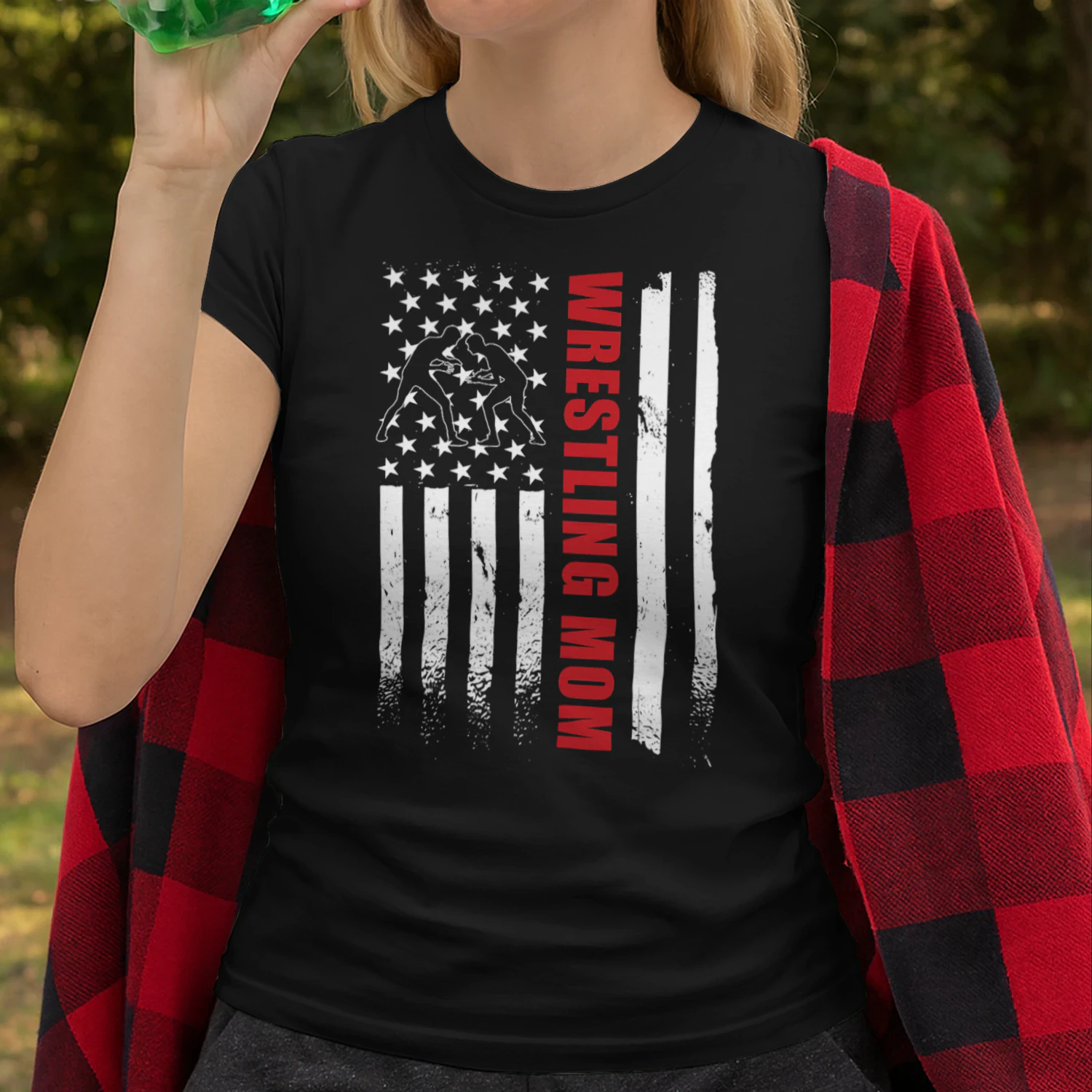 Wrestling Mom Apparel Mothers Day Us Flag Wrestling Mama Wrestling T Shirt WRT0529