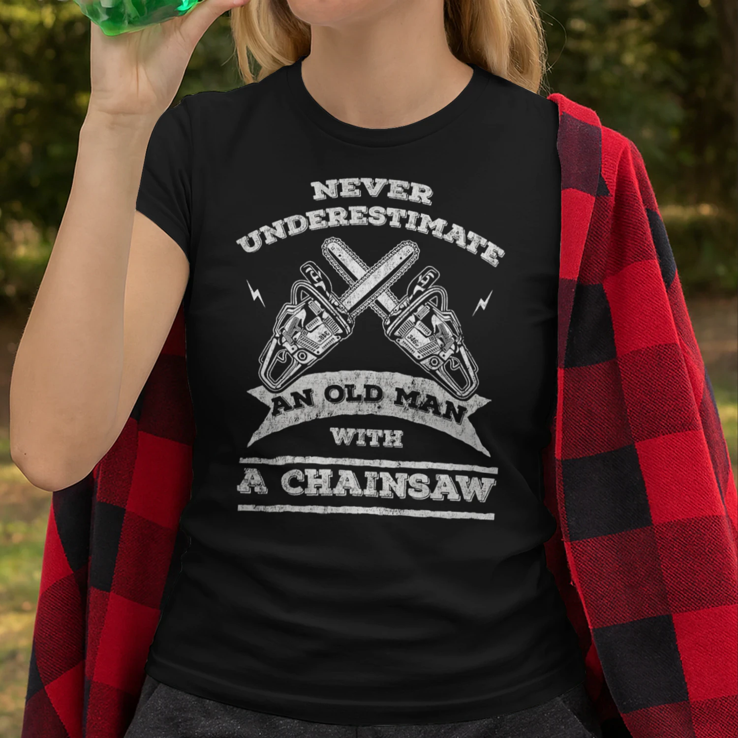 Never Underestimate An Old Man with A Chainsaw Funny T Shirt LUB0275