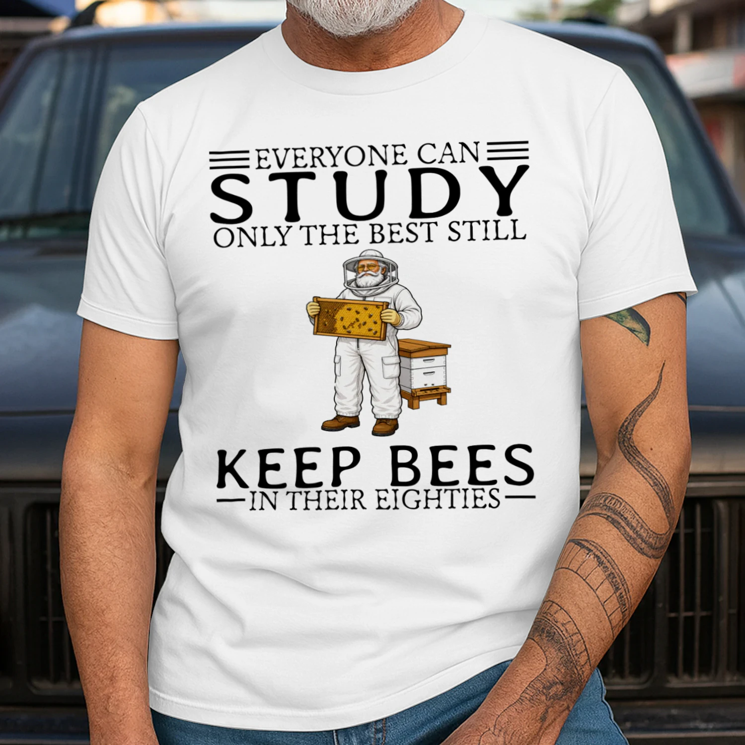 beekeeper-everyone-80s-en065
