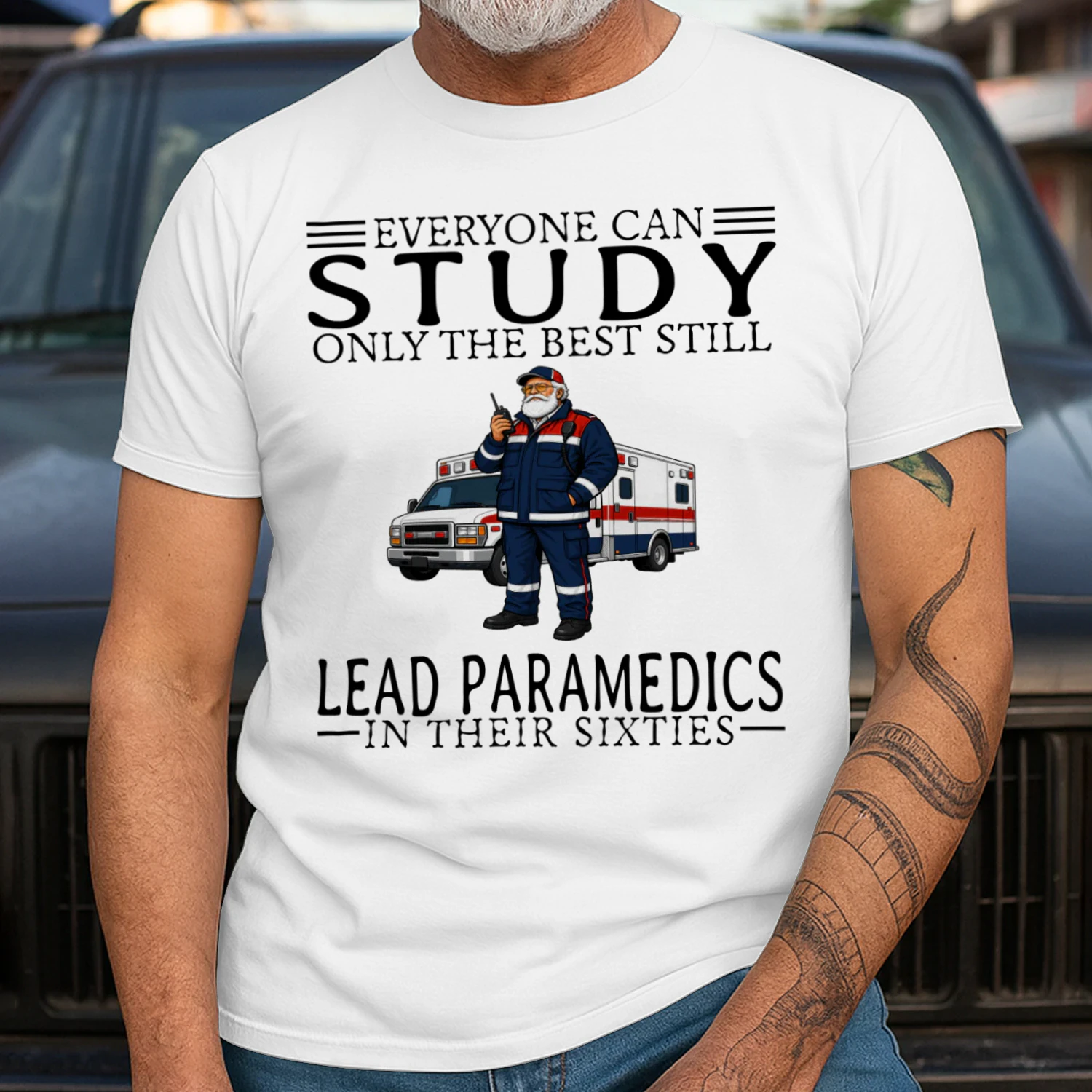 paramedic-supervisor-everyone-60s-en101