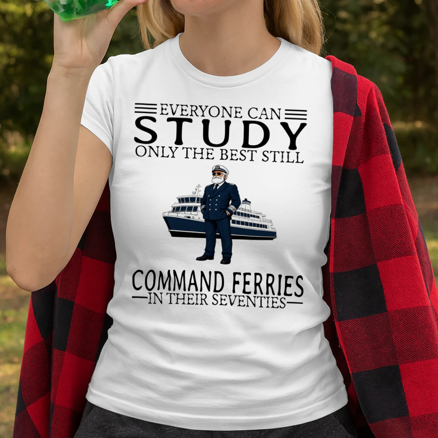 ferry-captain-everyone-70s-en086